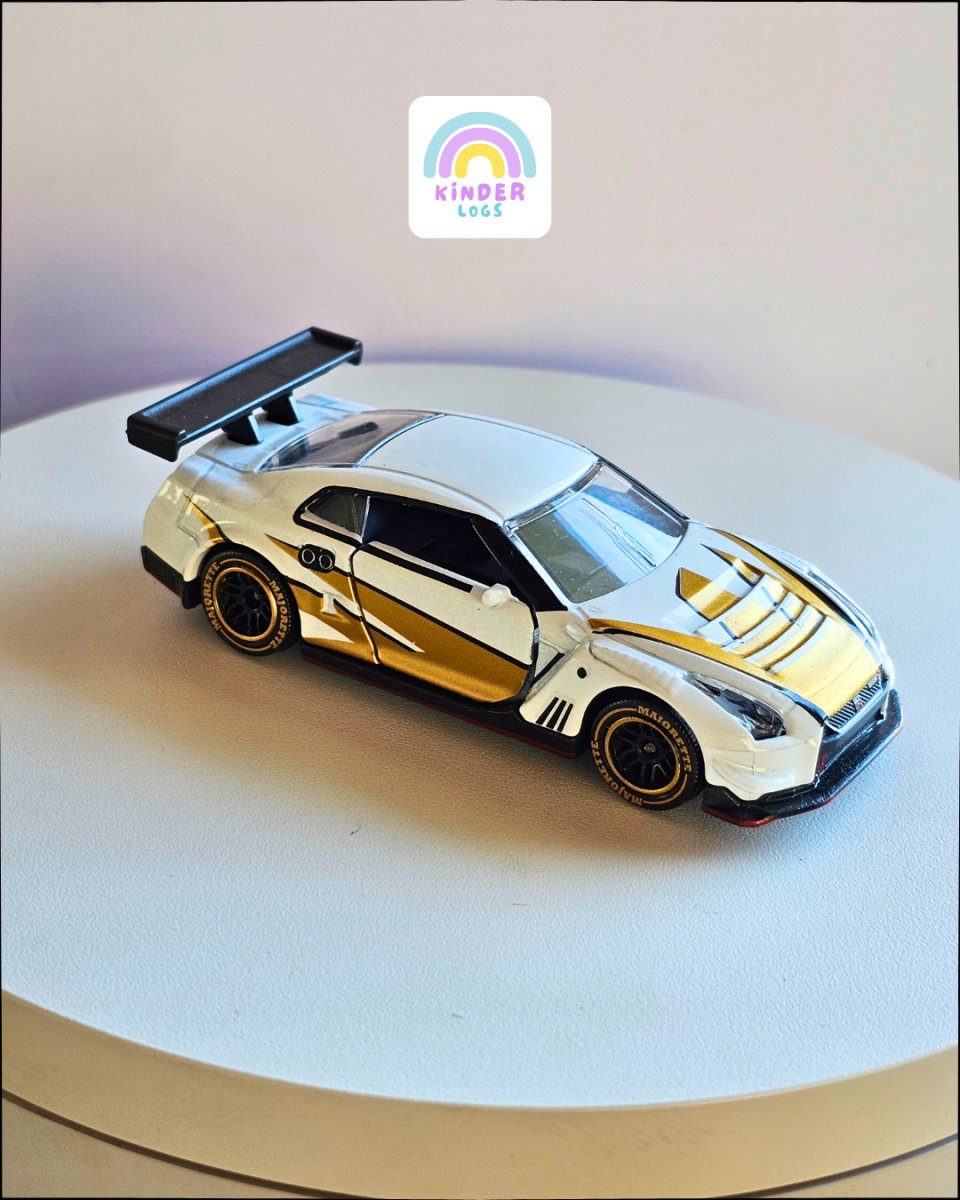 Majorette Nissan GT - R Nismo GT3 (Uncarded) - Kinder Logs