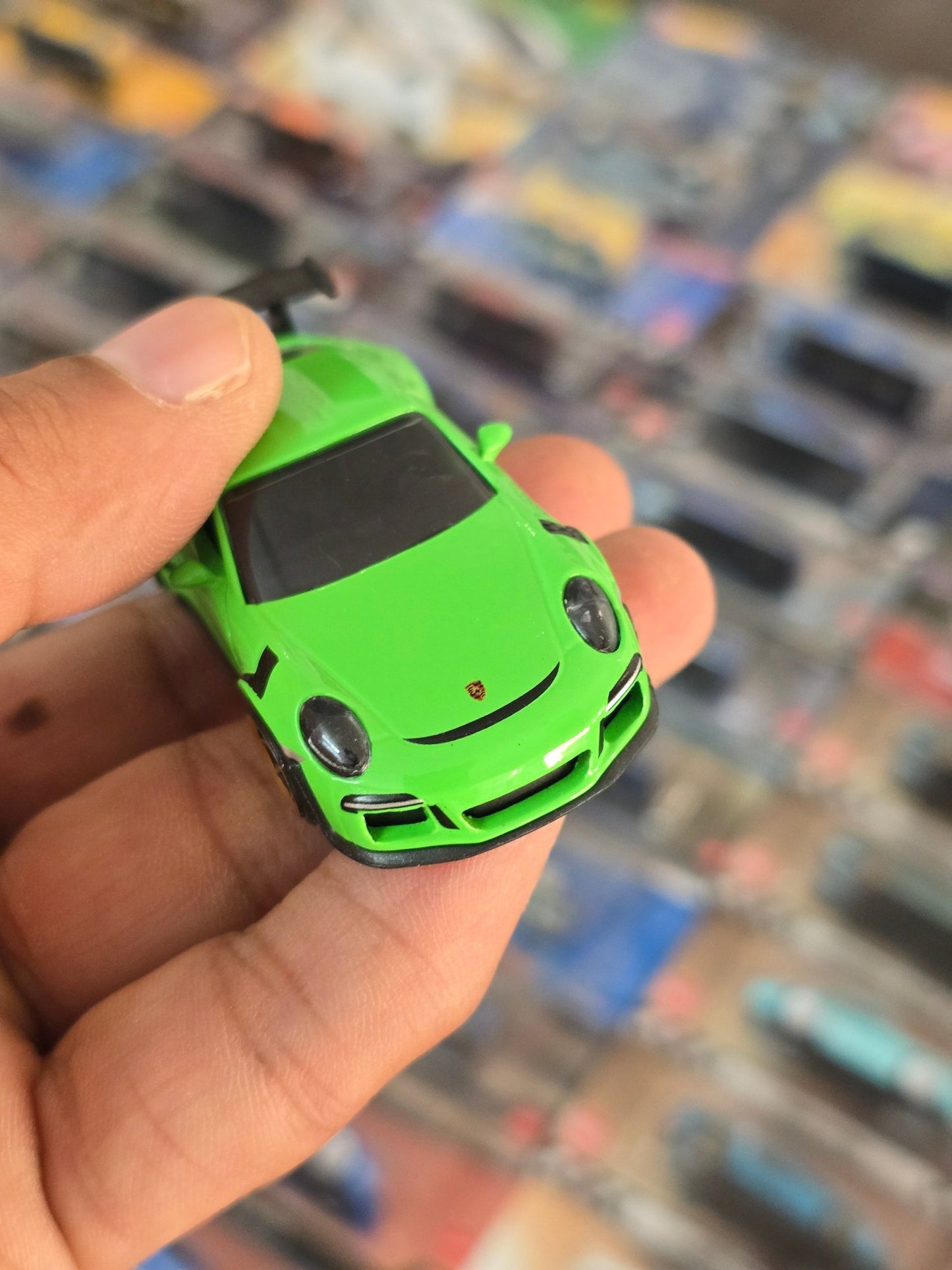 Majorette Porsche 911 GT3 RS - Green Color (Uncarded) - Kinder Logs