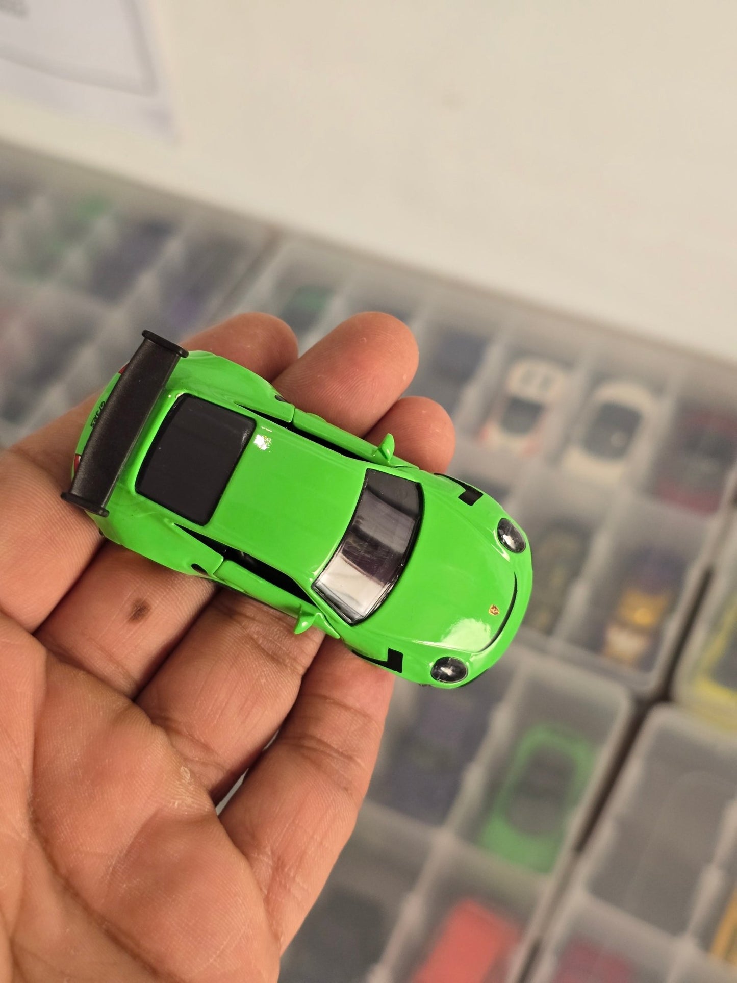 Majorette Porsche 911 GT3 RS - Green Color (Uncarded) - Kinder Logs