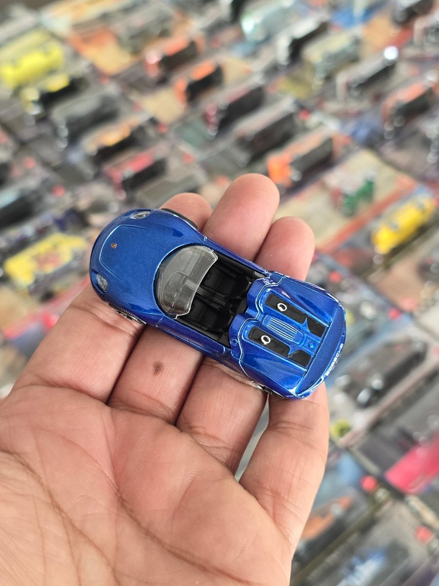 Majorette Porsche 918 Spyder - Blue Color (Uncarded) - Kinder Logs