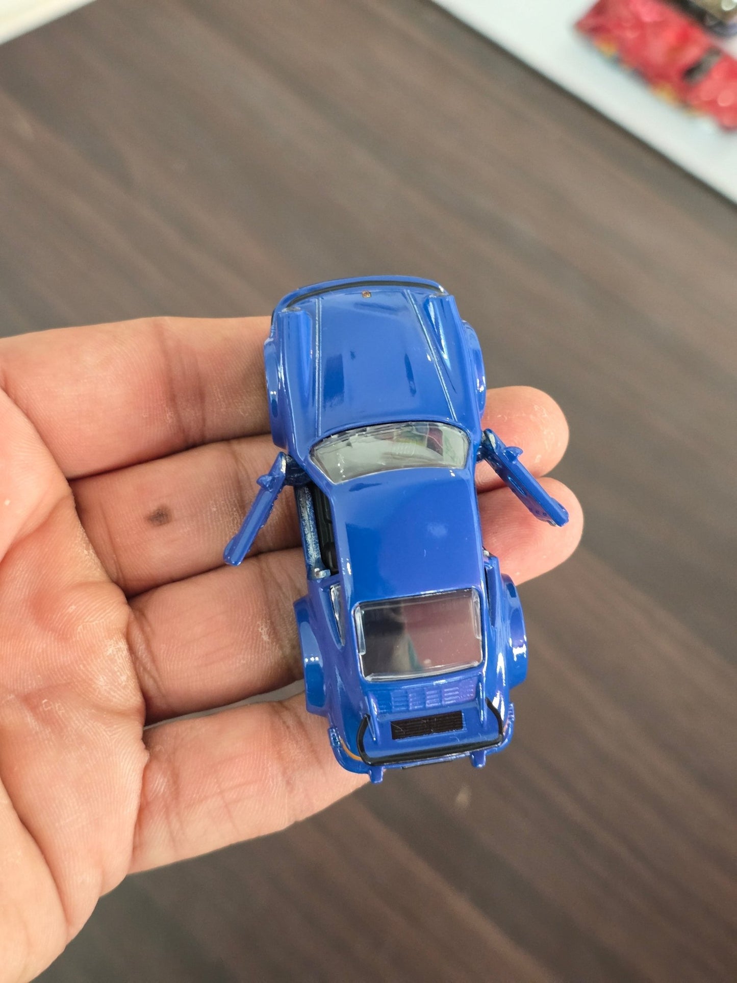 Majorette Porsche 934 - Blue (Uncarded) - Kinder Logs