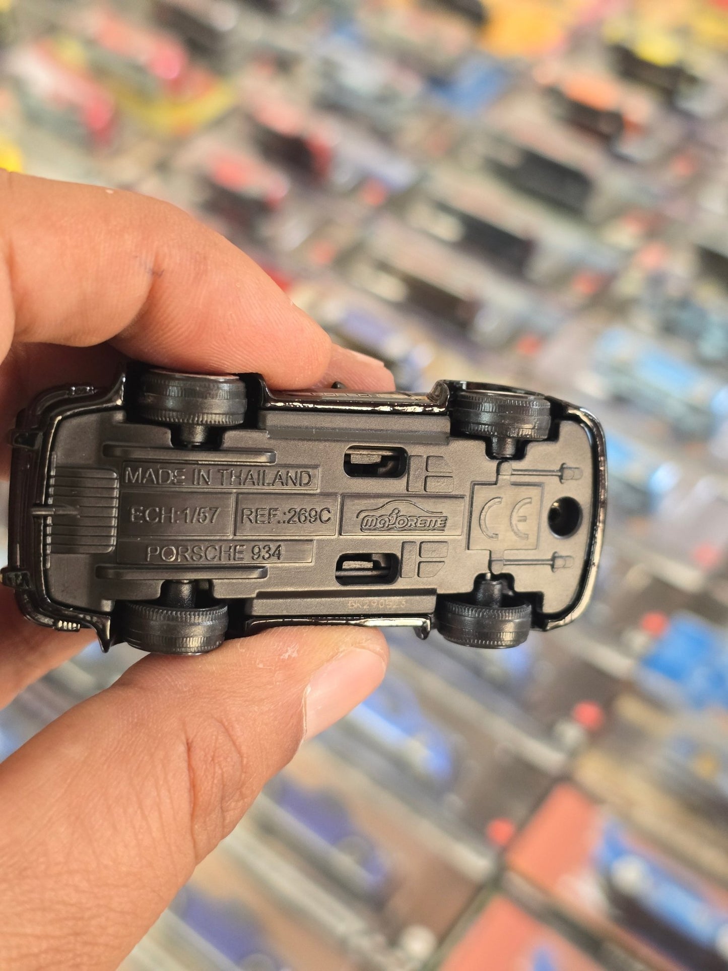 Majorette Porsche 934 Gloss Black Edition (Uncarded) - Kinder Logs