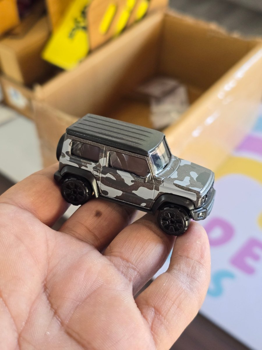 Majorette Suzuki Jimny Camouflaged Edition (Uncarded) - Kinder Logs