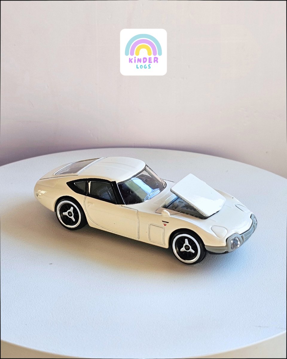 Majorette Toyota 2000 GT (Uncarded) - Kinder Logs