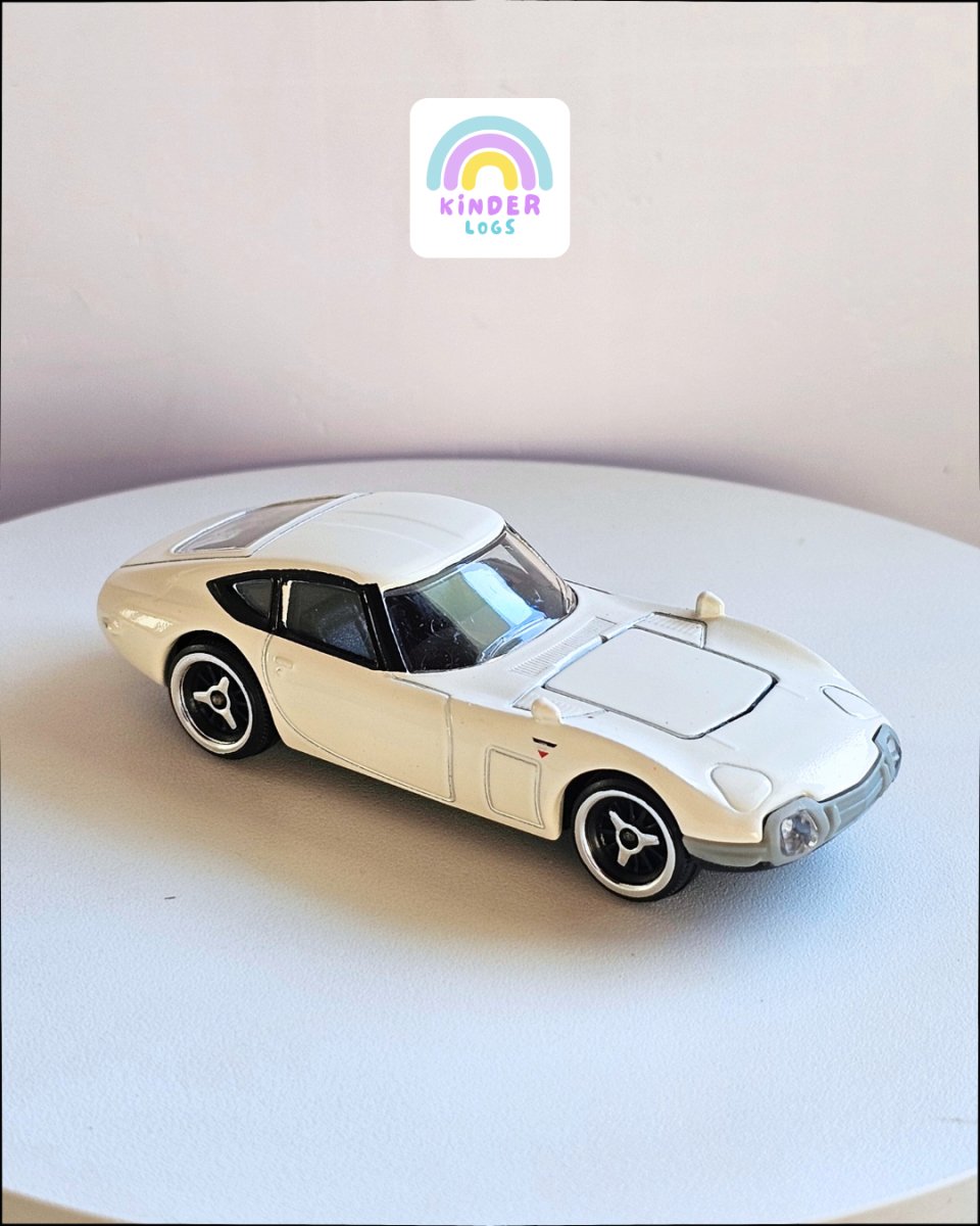 Majorette Toyota 2000 GT (Uncarded) - Kinder Logs