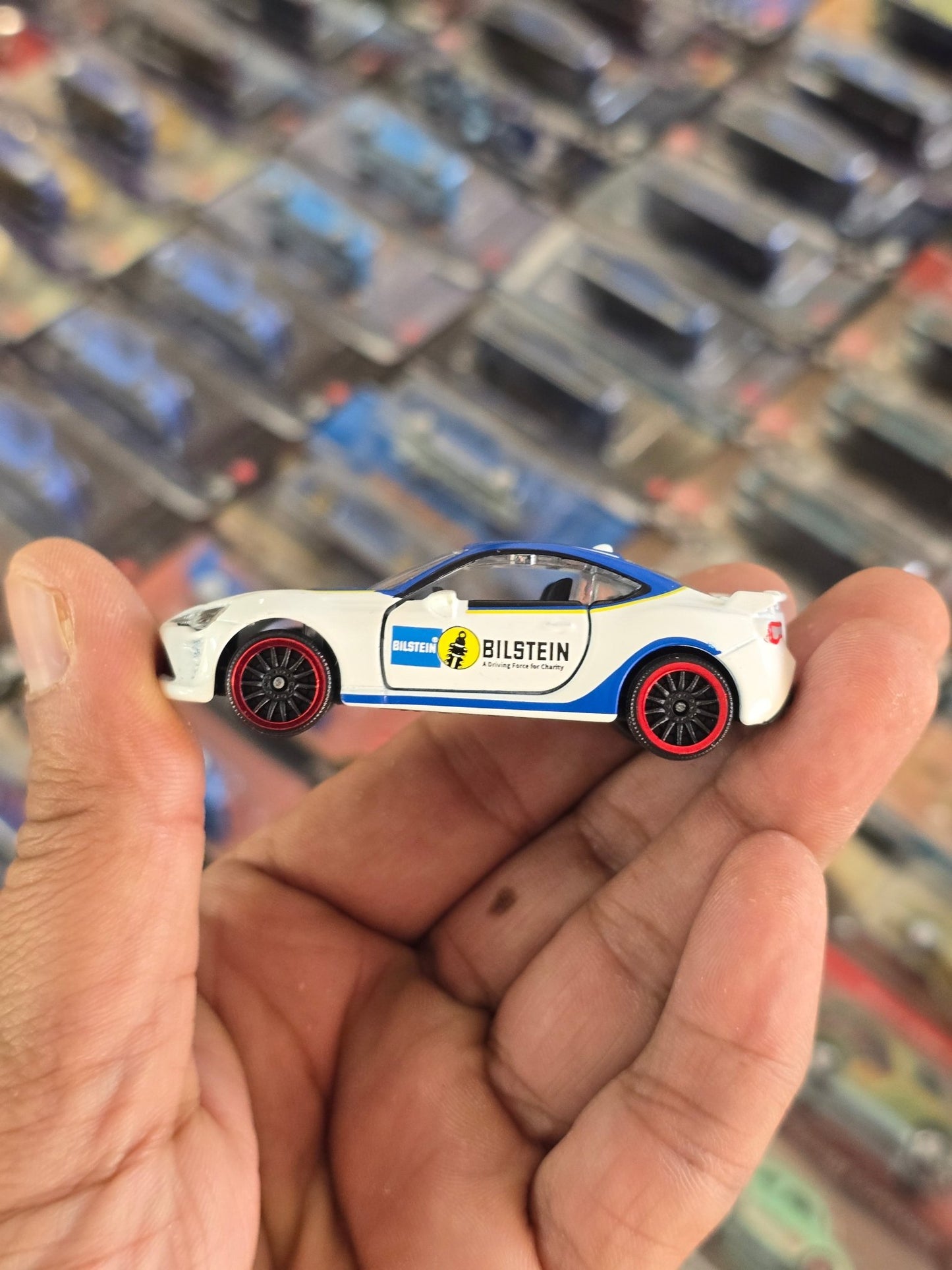 Majorette Toyota GT86 Bilstein Edition (Uncarded) - Kinder Logs