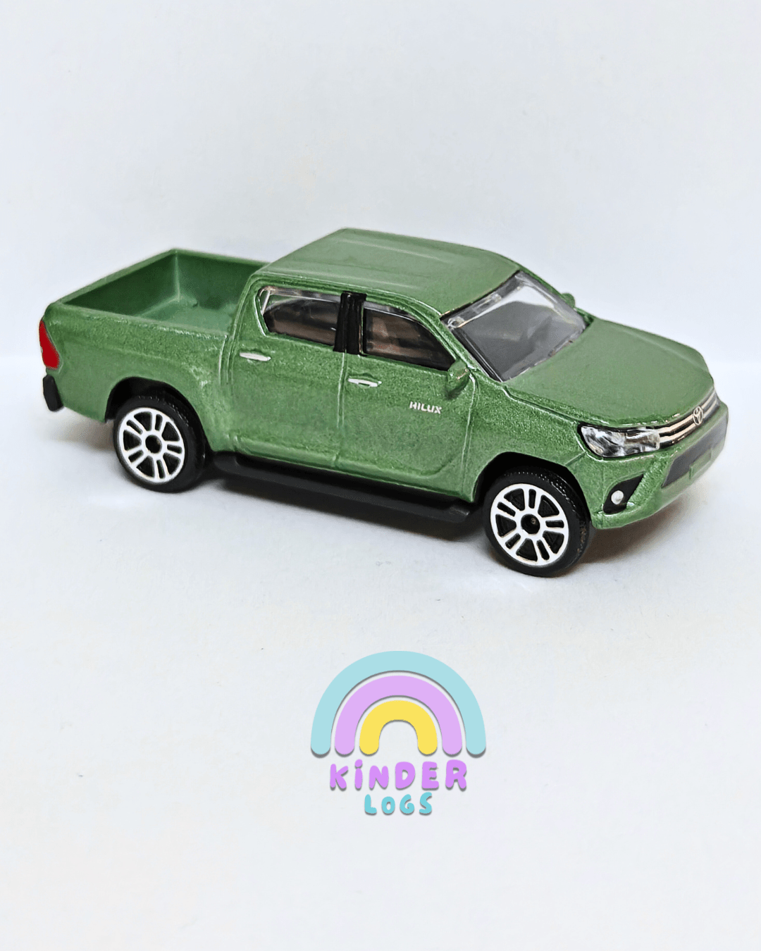 Majorette Toyota Hilux REVO - Green (Uncarded - New) - Kinder Logs