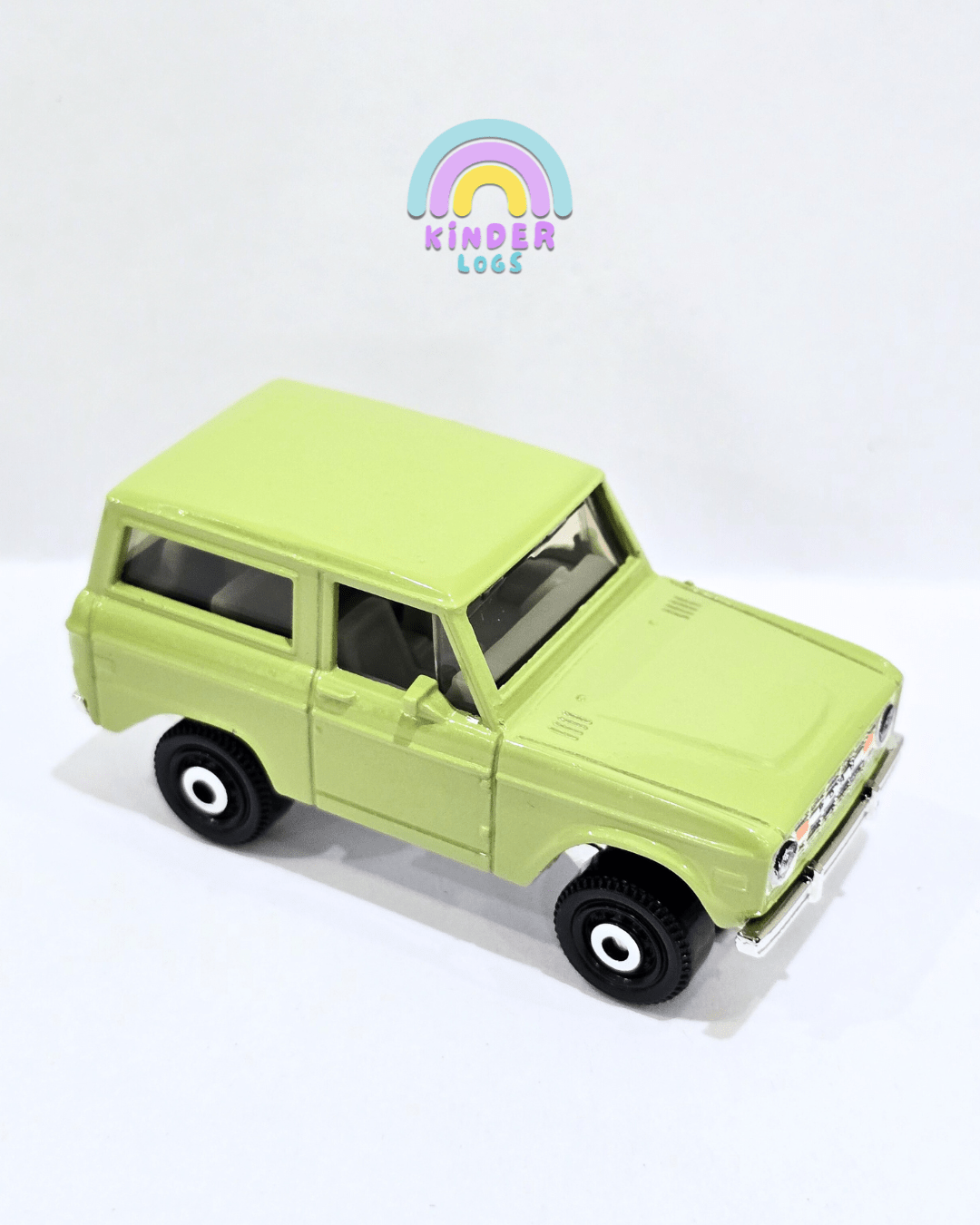 Matchbox 1970 Ford Bronco - Light Green (Uncarded) - Kinder Logs