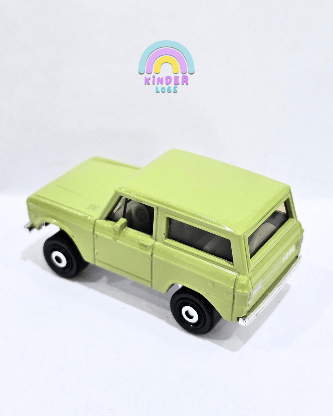 Matchbox 1970 Ford Bronco - Light Green (Uncarded) - Kinder Logs