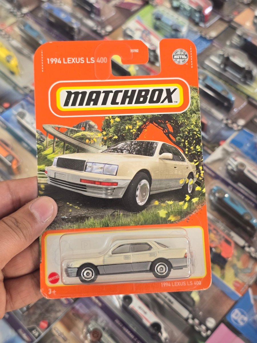 Matchbox 1994 Lexus LS400 - Beige (Cracked Blister) - Imported - Kinder Logs