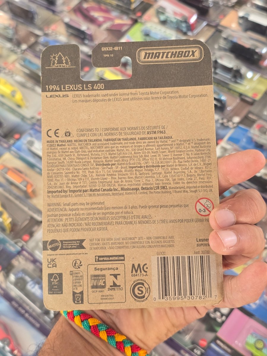 Matchbox 1994 Lexus LS400 - Beige (Cracked Blister) - Imported - Kinder Logs
