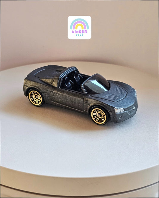 Matchbox 2002 Opel Speedster (Uncarded) - Kinder Logs