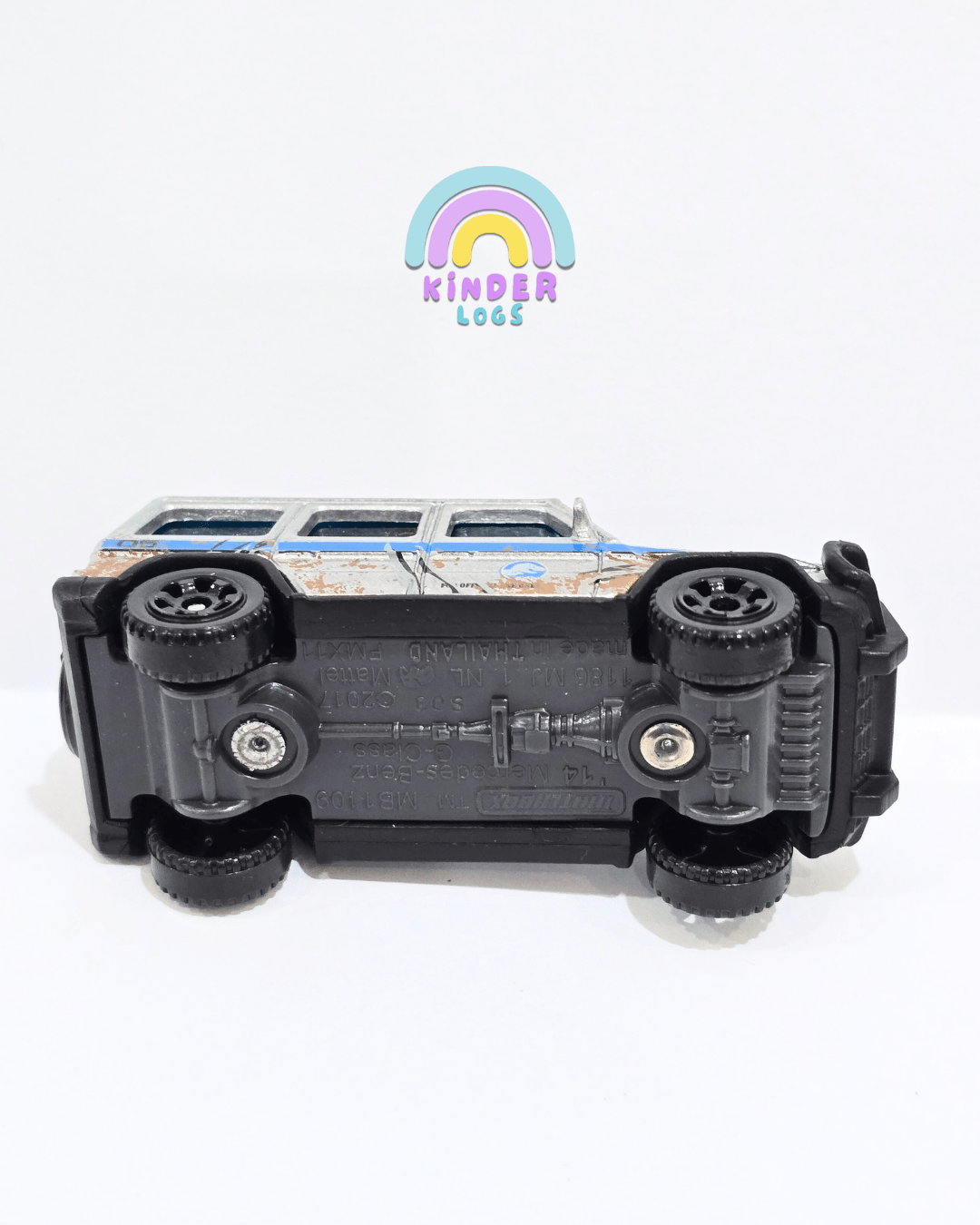 Matchbox 2014 Mercedes - Benz G550 - Jurassic Park (Uncarded) - Kinder Logs