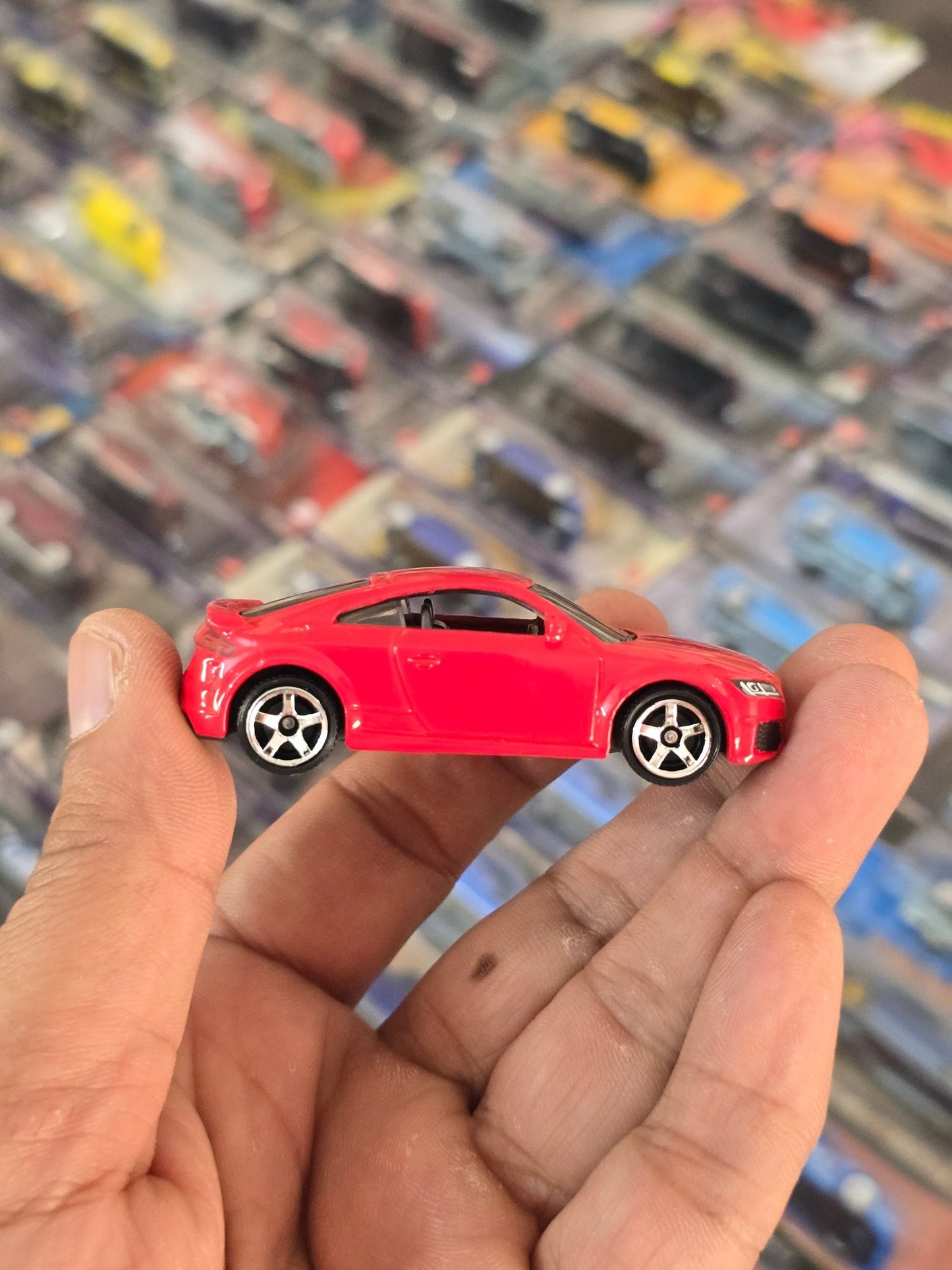 Matchbox 2019 Audi TT RS Coupe (Red - Uncarded) - Kinder Logs