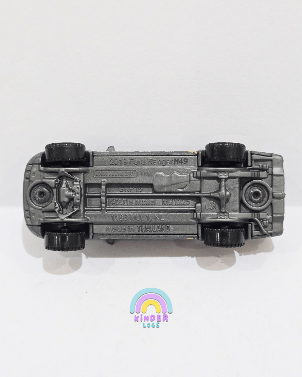 Matchbox 2019 Ford Ranger - Moving Parts (Uncarded) - Kinder Logs