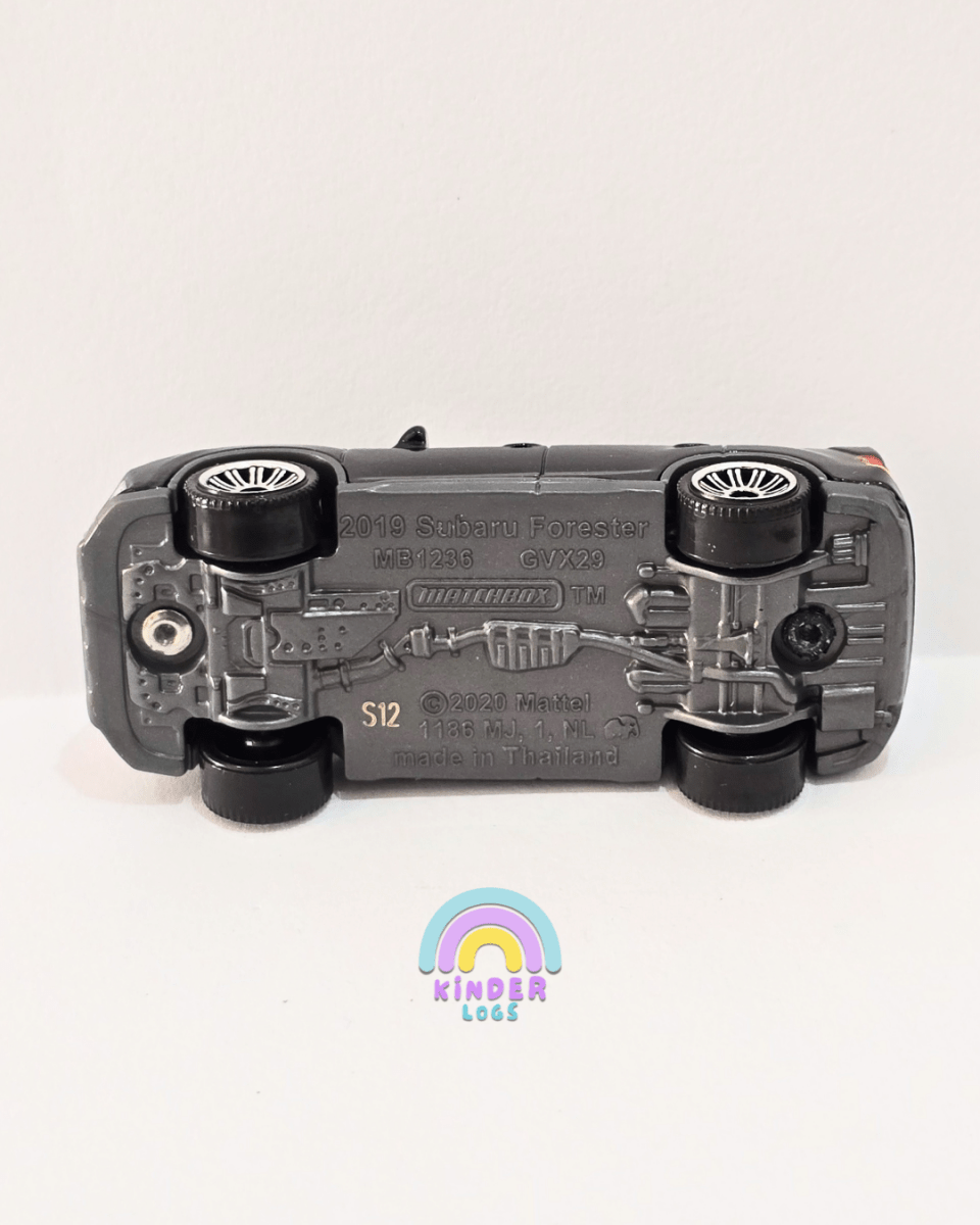 Matchbox 2019 Subaru Forester (Uncarded) - Kinder Logs