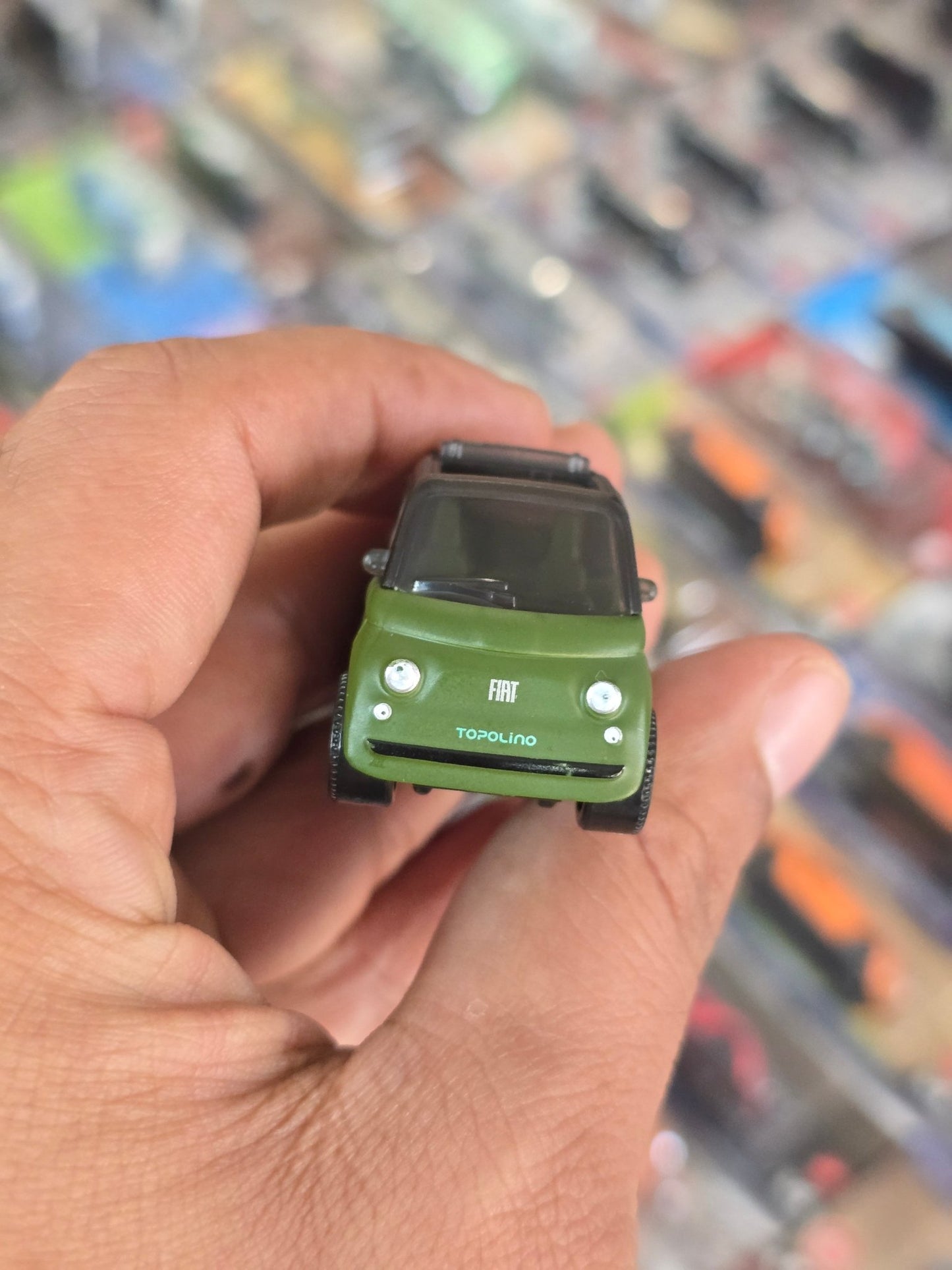 Matchbox 2024 Fiat 500 Topolino - Green (Uncarded) - Kinder Logs