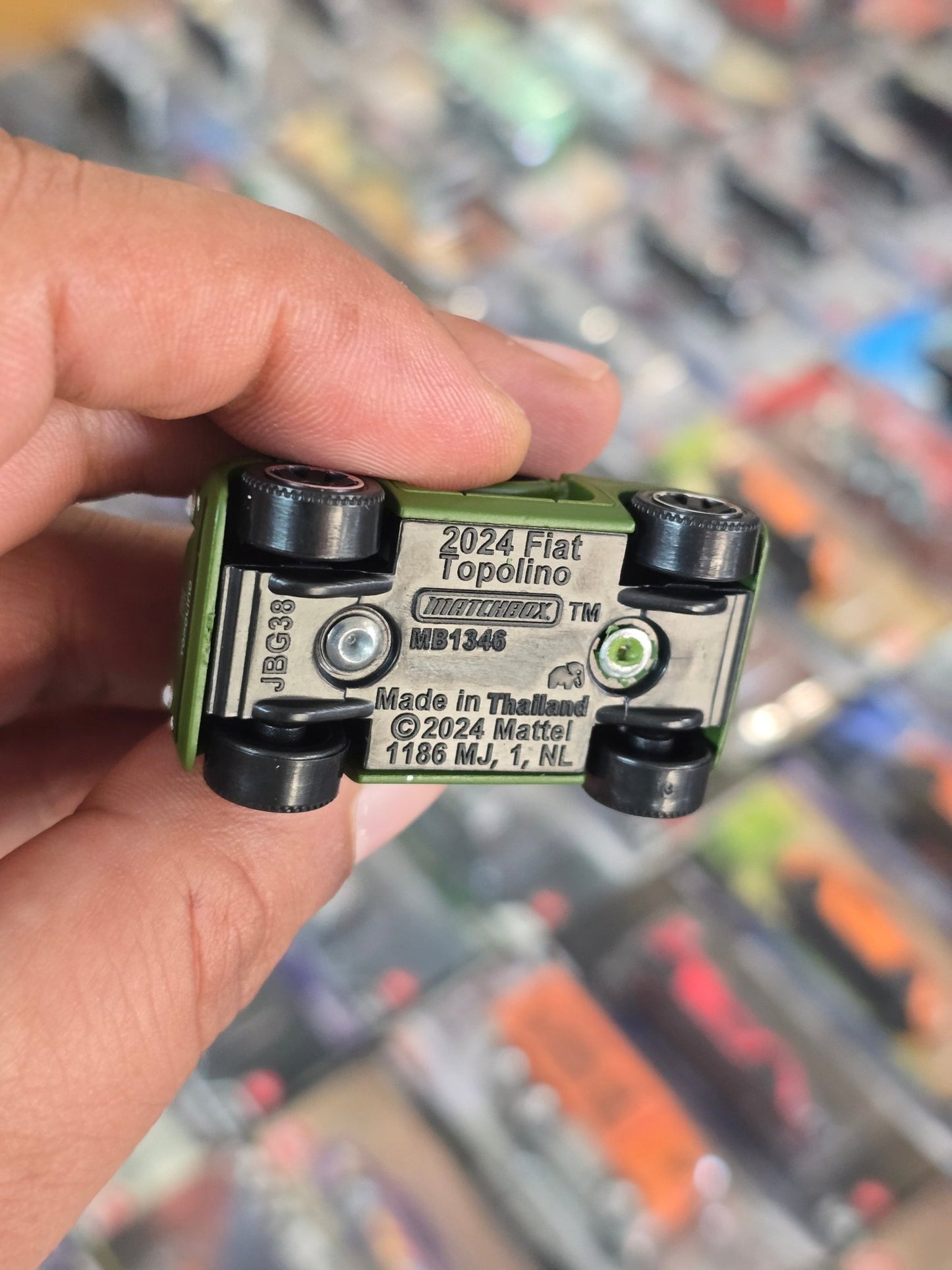 Matchbox 2024 Fiat 500 Topolino - Green (Uncarded) - Kinder Logs