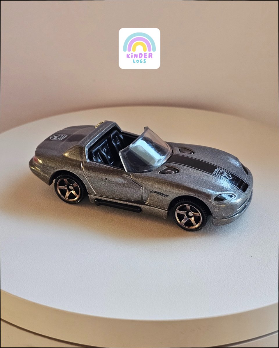 Matchbox Dodge Viper RT 10 (Uncarded) - Kinder Logs