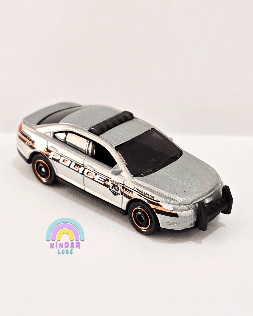 Matchbox Ford Police Interceptor (Uncarded) - Kinder Logs
