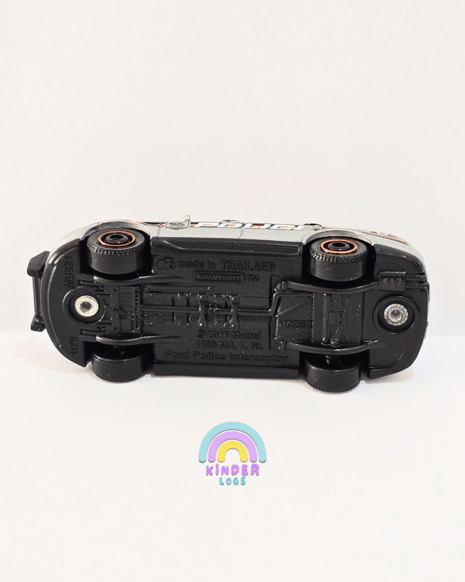 Matchbox Ford Police Interceptor (Uncarded) - Kinder Logs