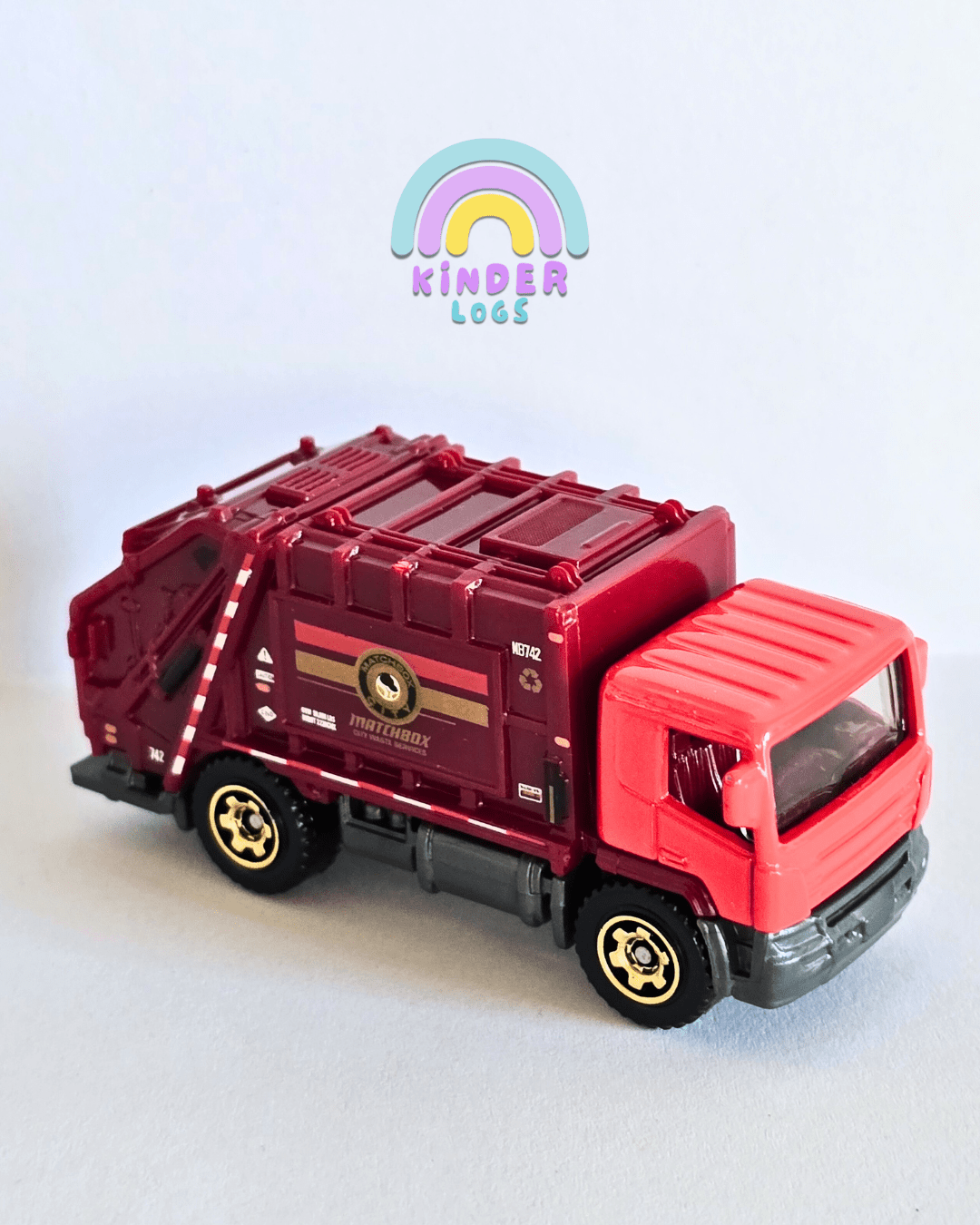 Matchbox Garbage King - Red (Uncarded - New) - Kinder Logs