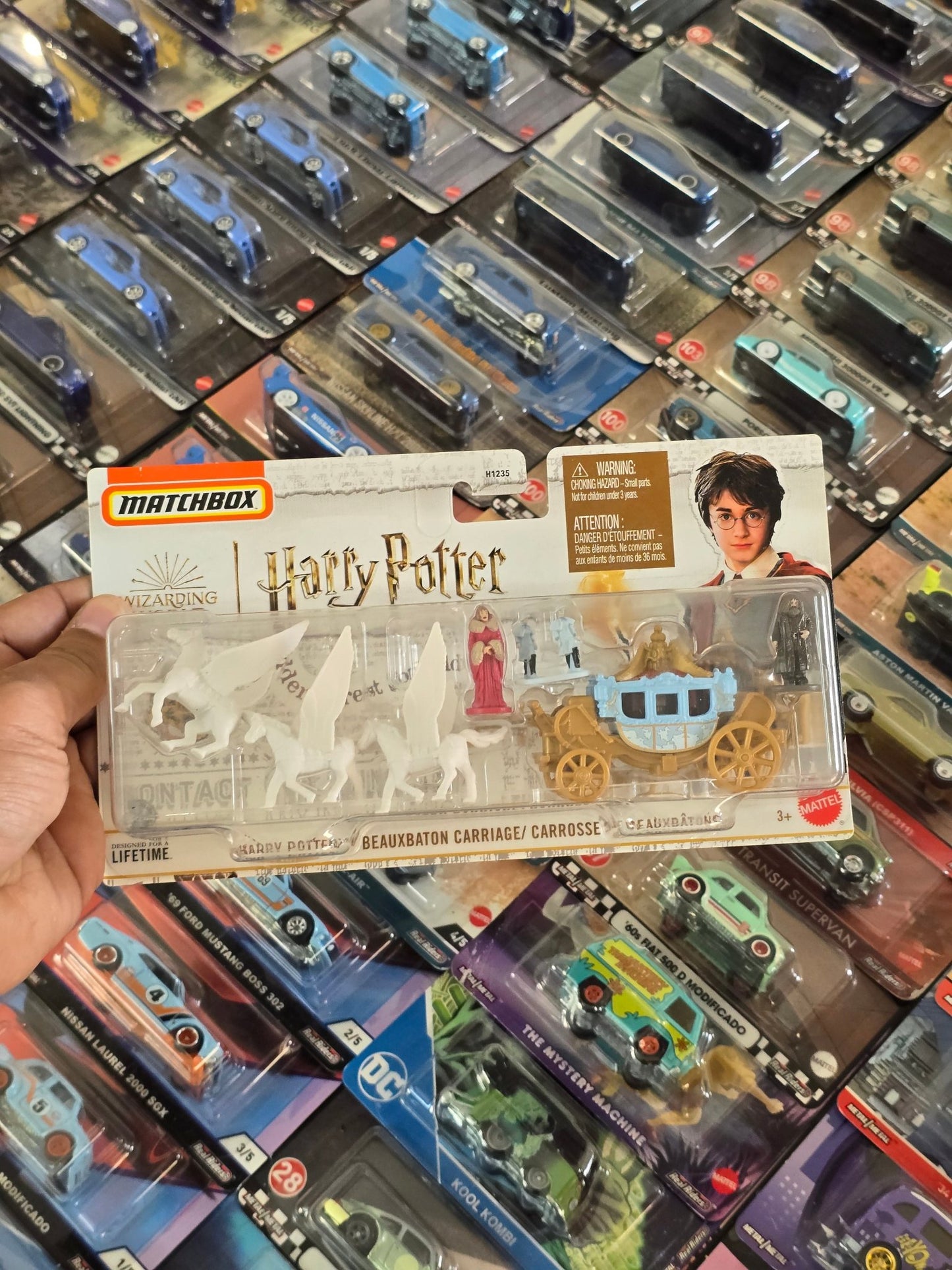 Matchbox Harry Potter Beauxbaton Carriage (Imported) - Kinder Logs