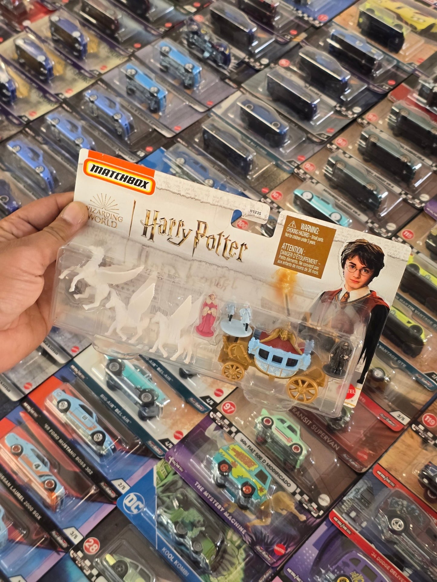Matchbox Harry Potter Beauxbaton Carriage (Imported) - Kinder Logs