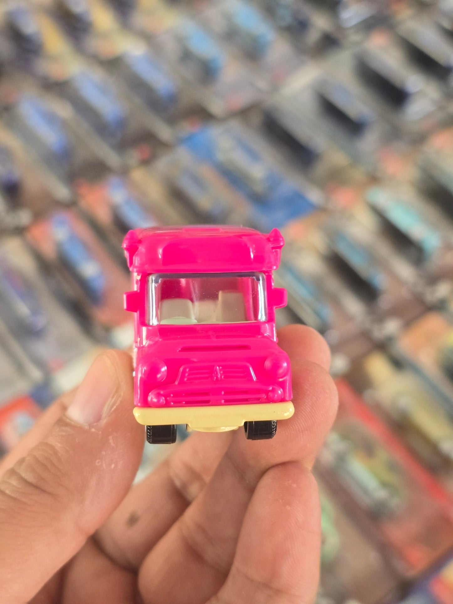 Matchbox Ice Cream Van - Pink (Uncarded) - Kinder Logs