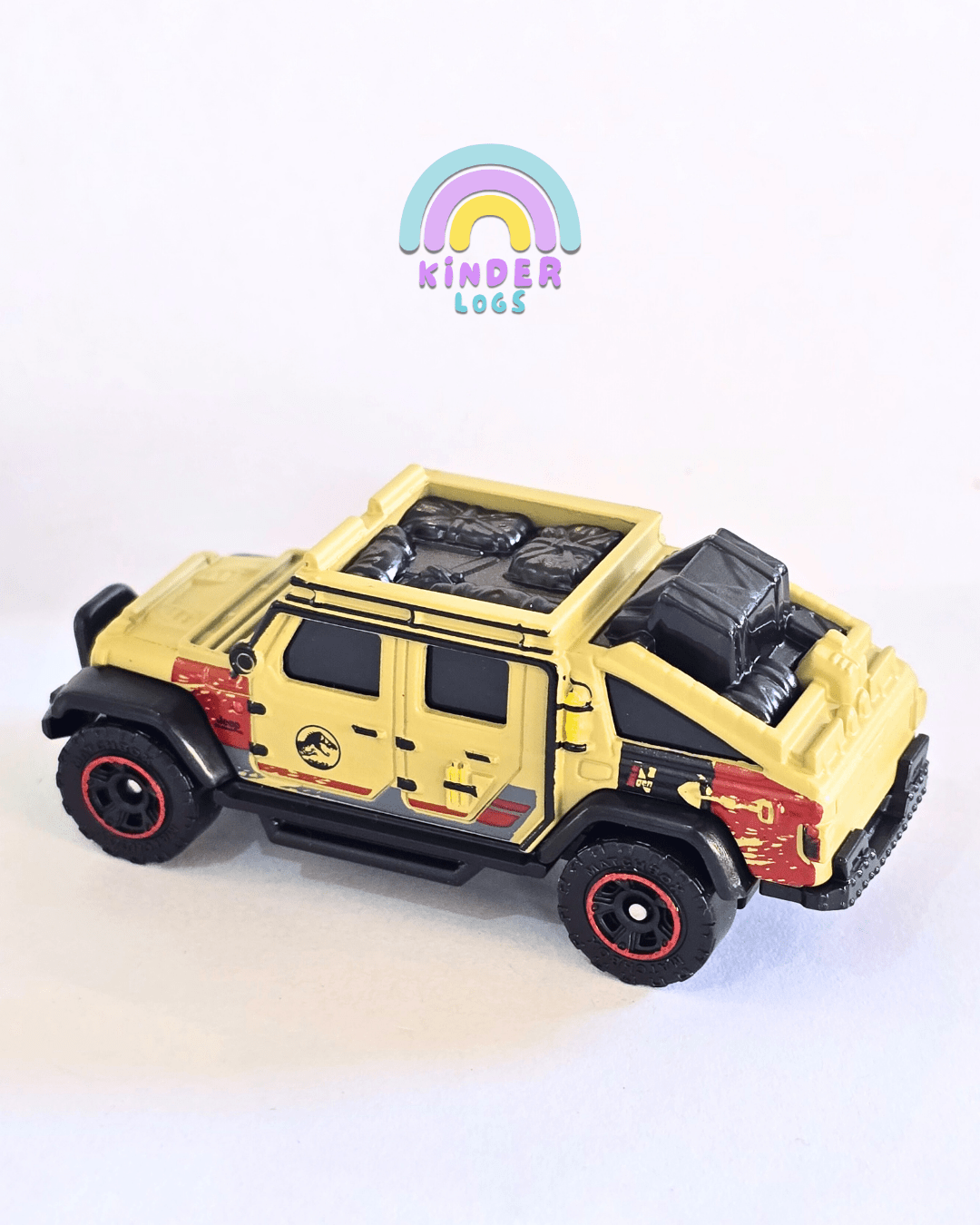 Matchbox Jeep Gladiator - Jurassic World Rebirth (Uncarded - New) - Kinder Logs