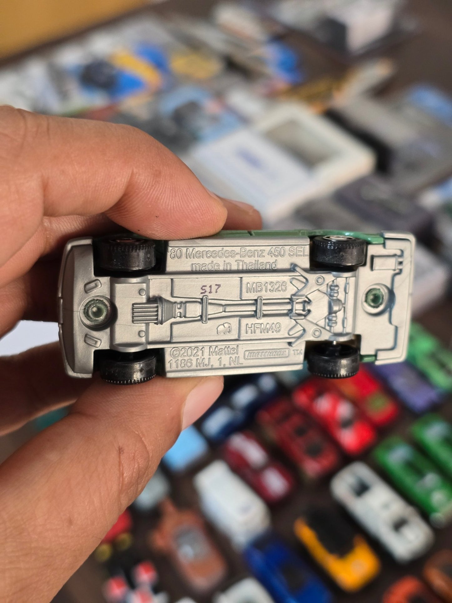 Matchbox Moving Parts 1980 Mercedes - Benz 450 SEL - Green (Uncarded - New) - Kinder Logs