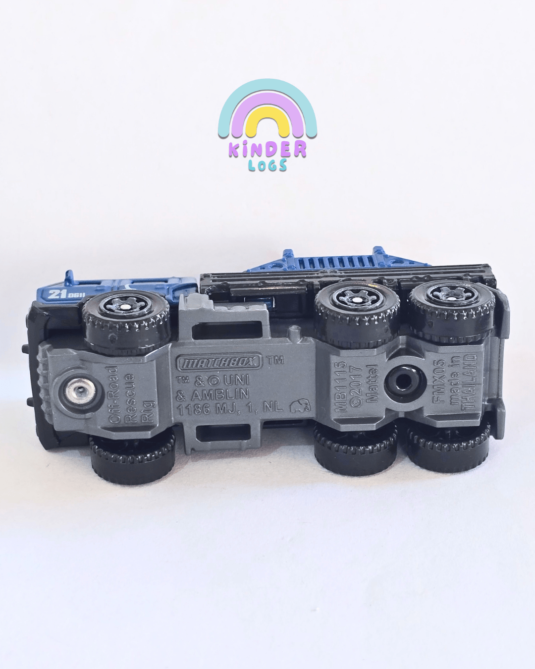 Matchbox Off - Road Rescue Rig - Jurassic World Rebirth (Uncarded - New) - Kinder Logs