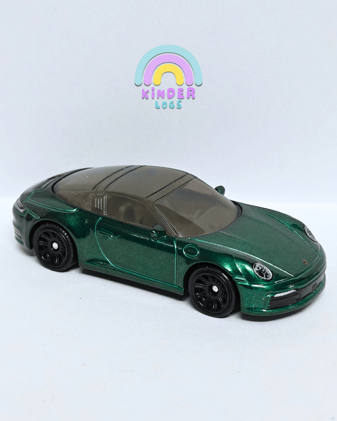 Matchbox Porsche 911 Targa - Green (Uncarded - New) - Kinder Logs