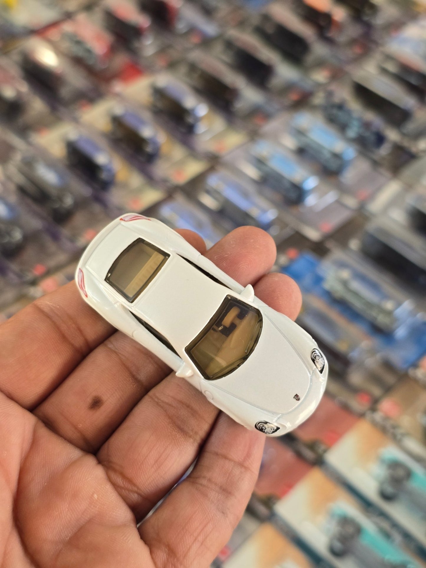 Matchbox Porsche Cayman (Uncarded) - Kinder Logs