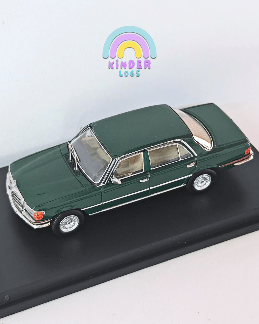 Maxwell 1976 Mercedes - Benz W116 450 - Green (Open Box) - Kinder Logs