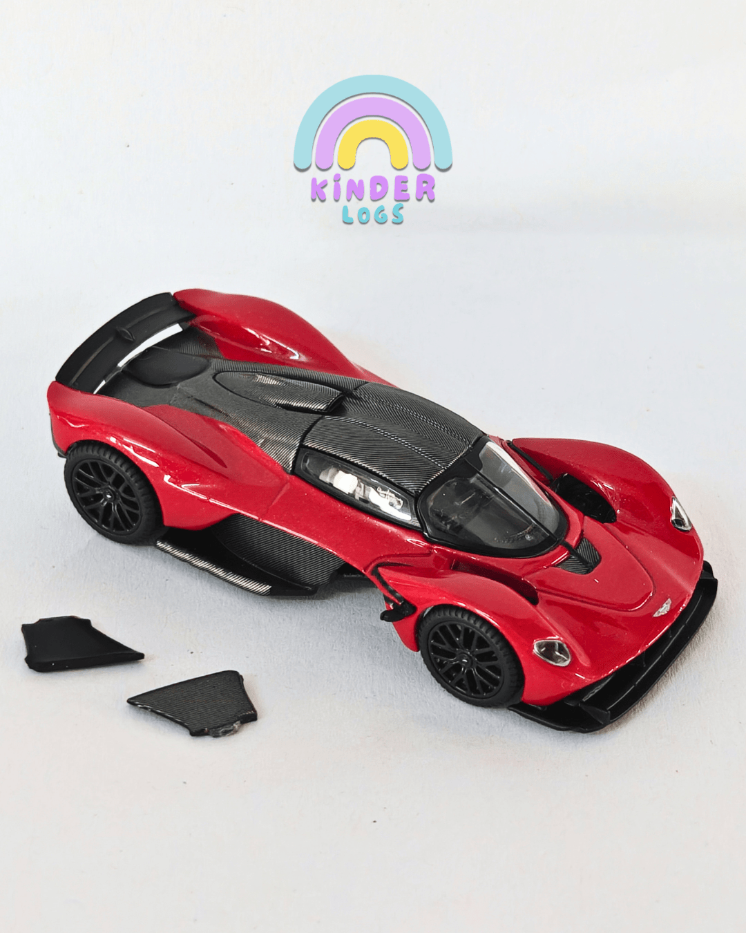 Mini GT Aston Martin Valkyrie - Hyper Red (Broken Side Panels) - Kinder Logs