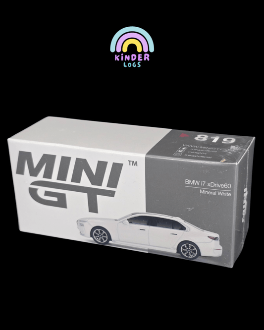 Mini GT BMW i7 xDrive60 - Mineral White (Sealed Box) - Kinder Logs