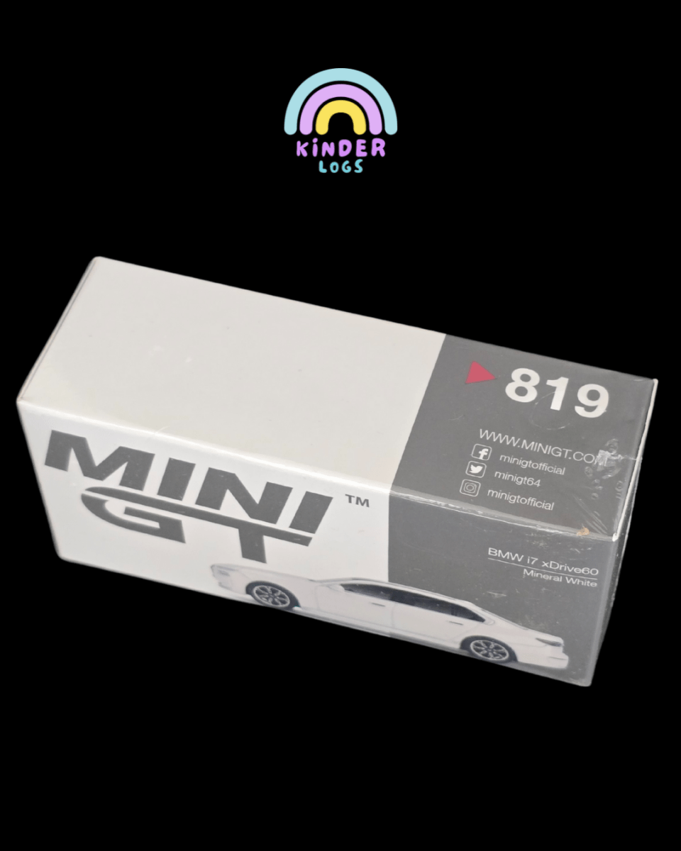 Mini GT BMW i7 xDrive60 - Mineral White (Sealed Box) - Kinder Logs