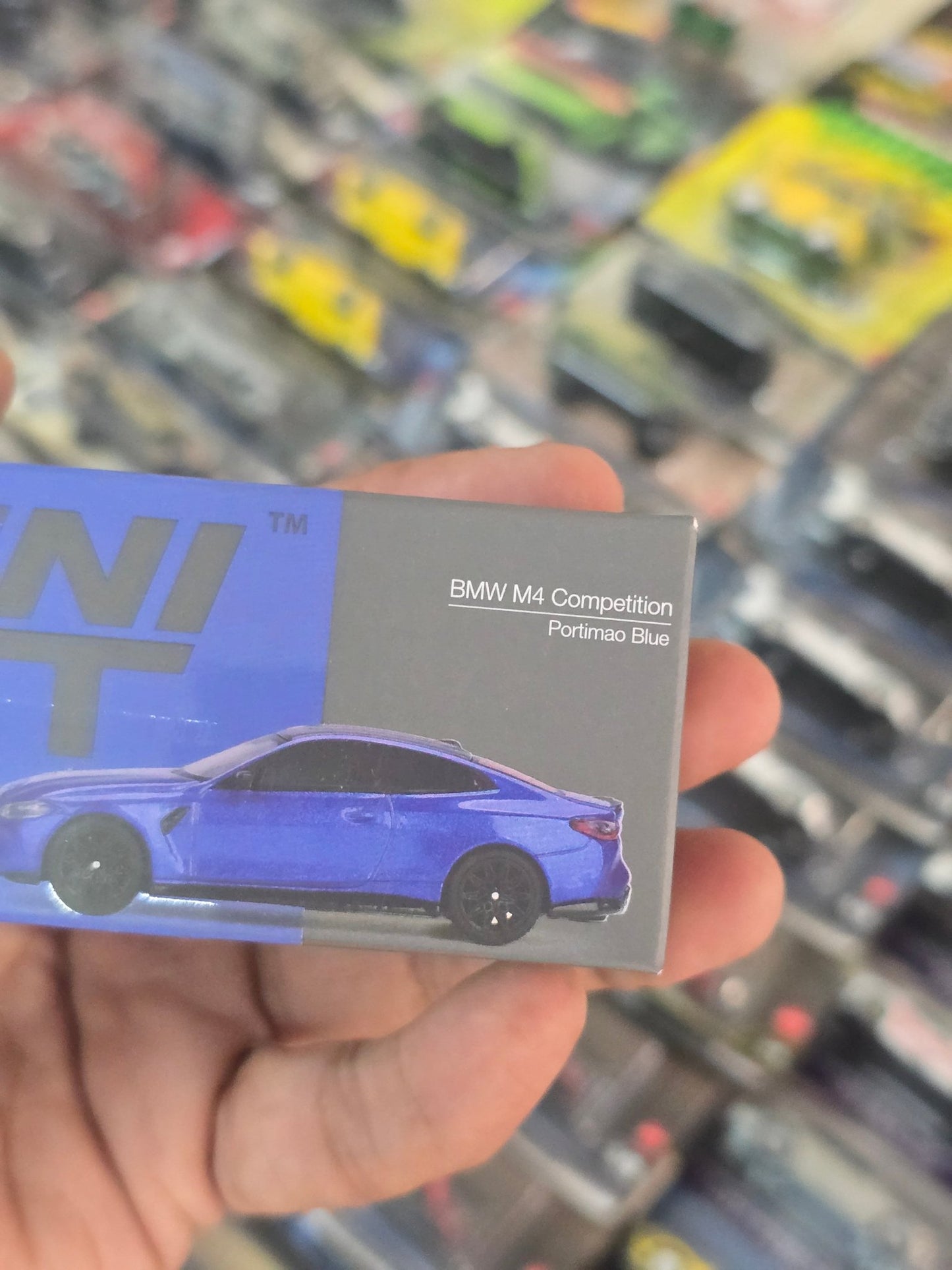 Mini GT BMW M4 Competition - Portimao Blue (Open Box) - Kinder Logs