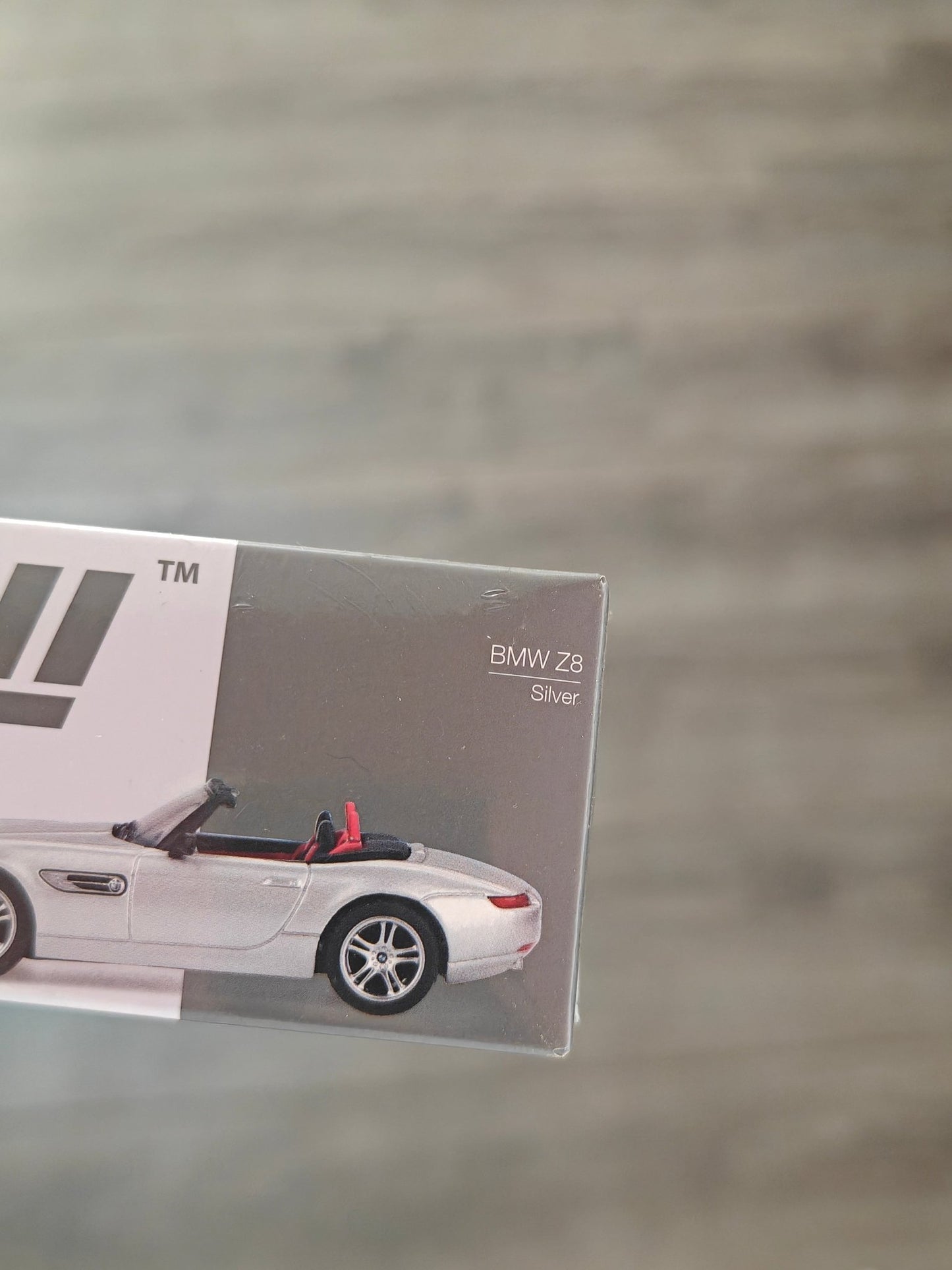Mini GT BMW Z8 - Silver (Sealed Box) - Kinder Logs