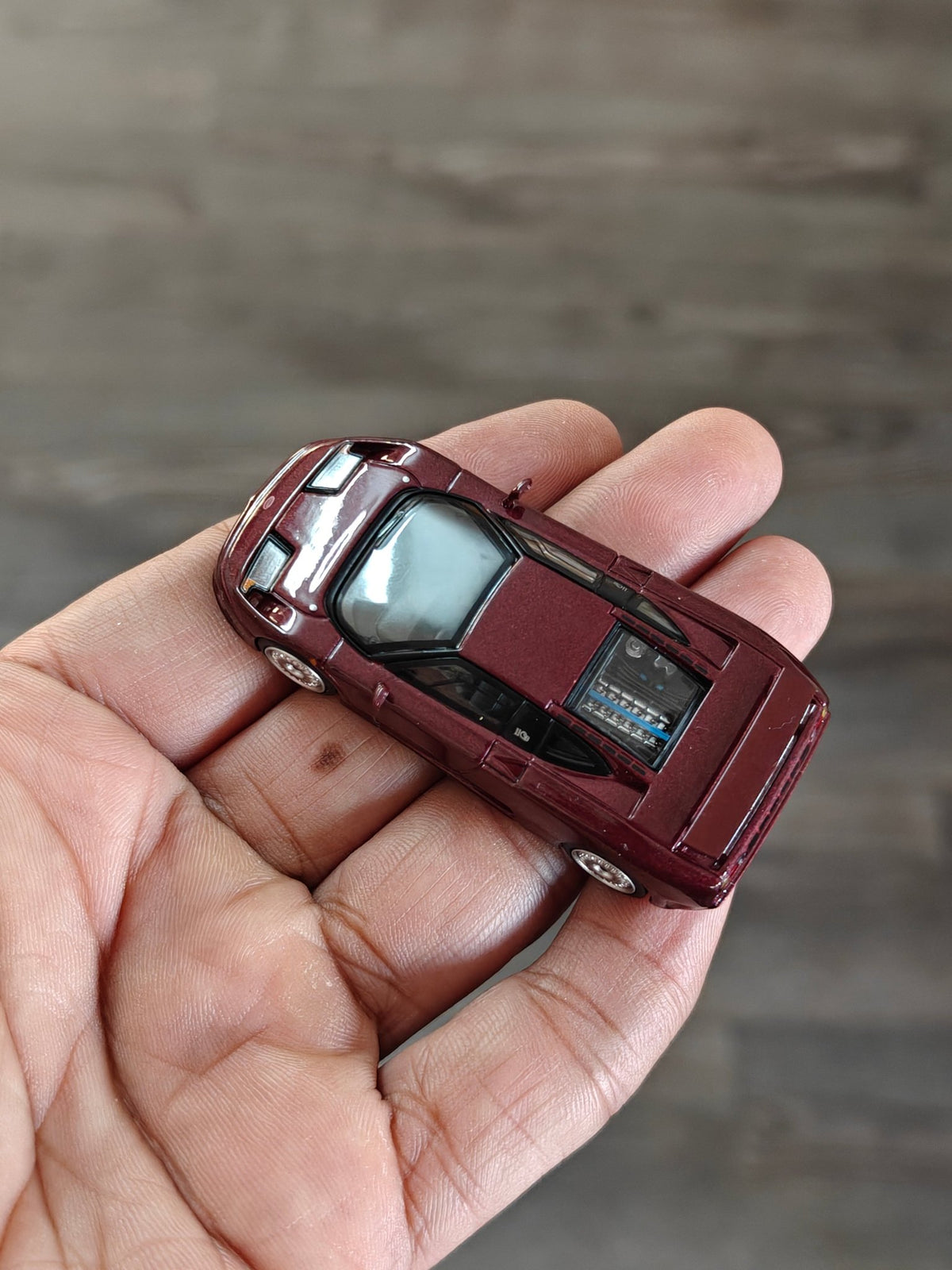 Mini GT Bugatti EB110 GT - Dark Red (Open Box) - Kinder Logs