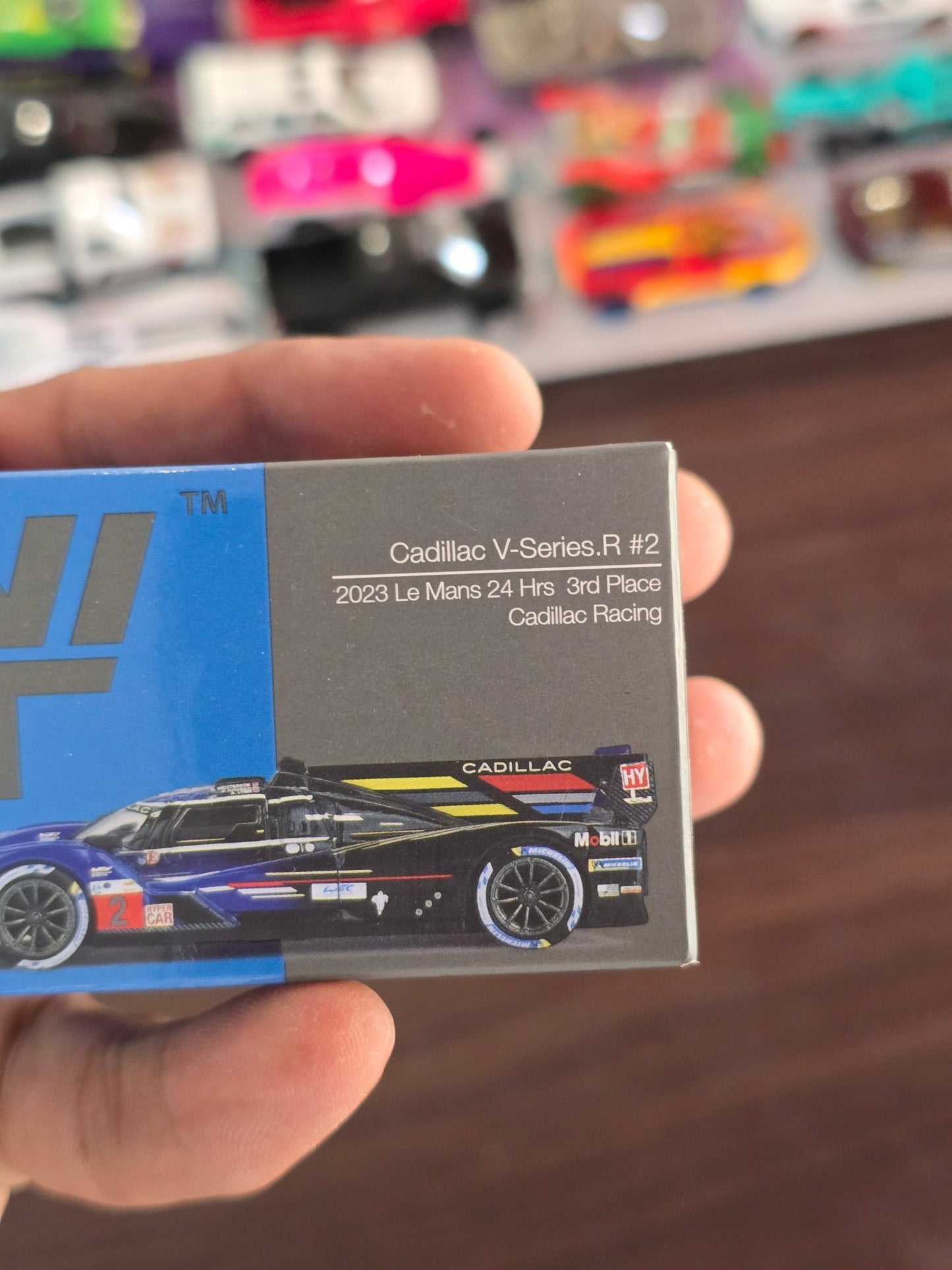 Mini GT Cadillac V - Series .R 2 2023 Le Mans 24 Hrs 3rd Place (Open Box) - Kinder Logs