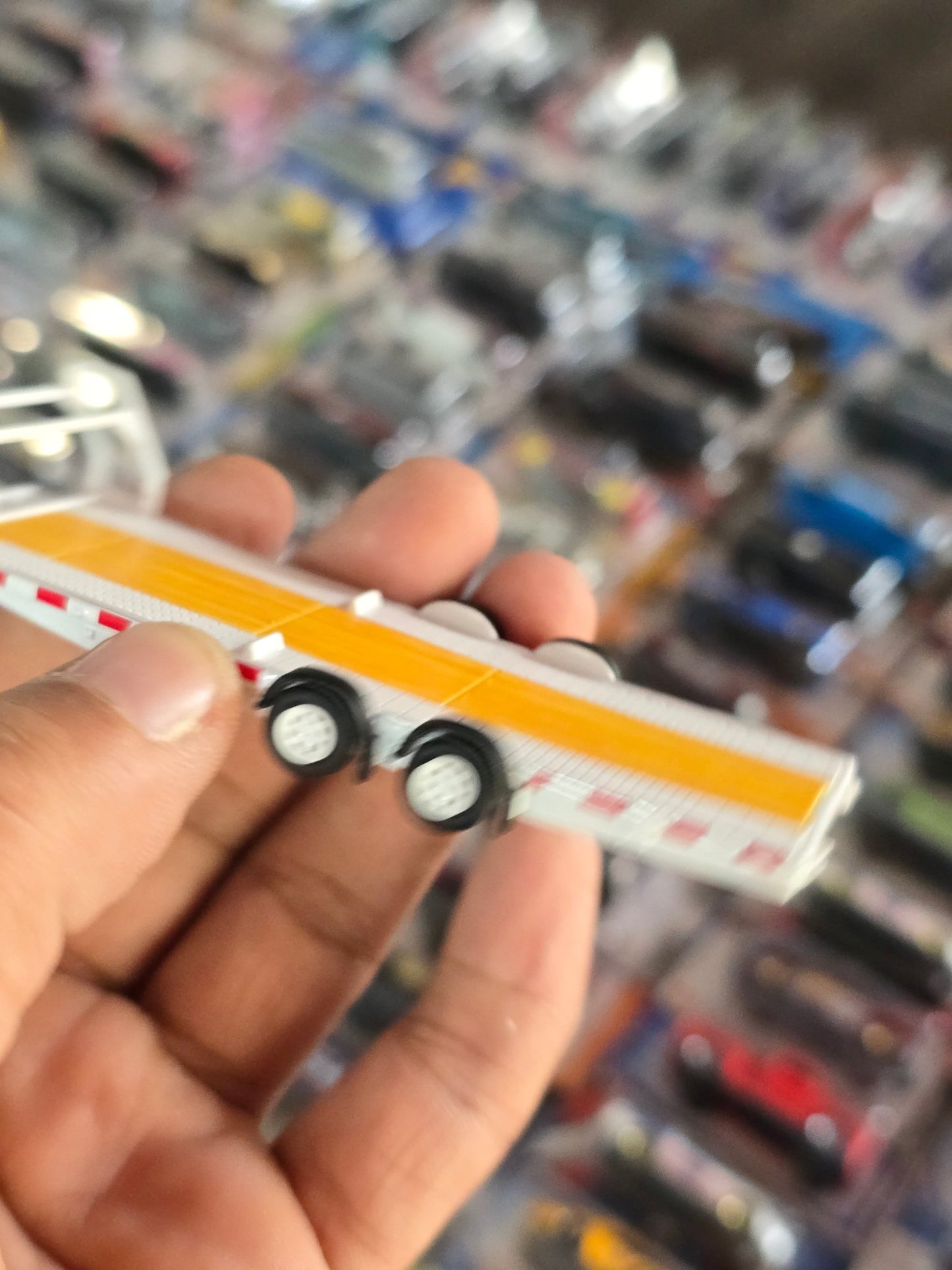 Mini GT Car Hauler Trailer Type C - White (Open Box) - Kinder Logs