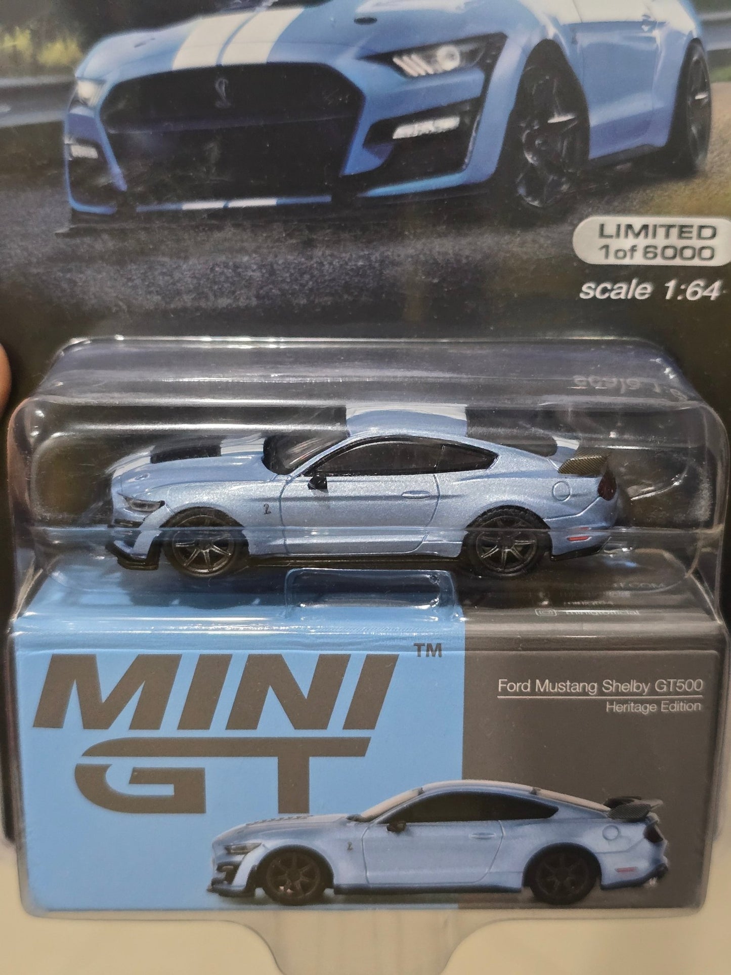 Mini GT Ford Mustang Shelby GT500 - Heritage Edition - Mijo Exclusives - Kinder Logs