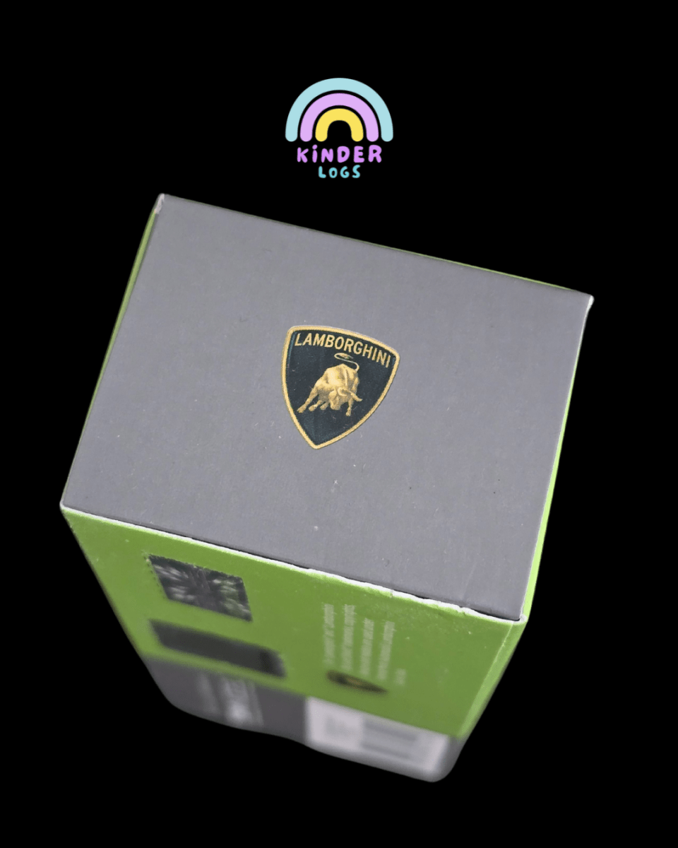 Mini GT Lamborghini Huracan STO - Verde Citrea (Open Box) - Kinder Logs