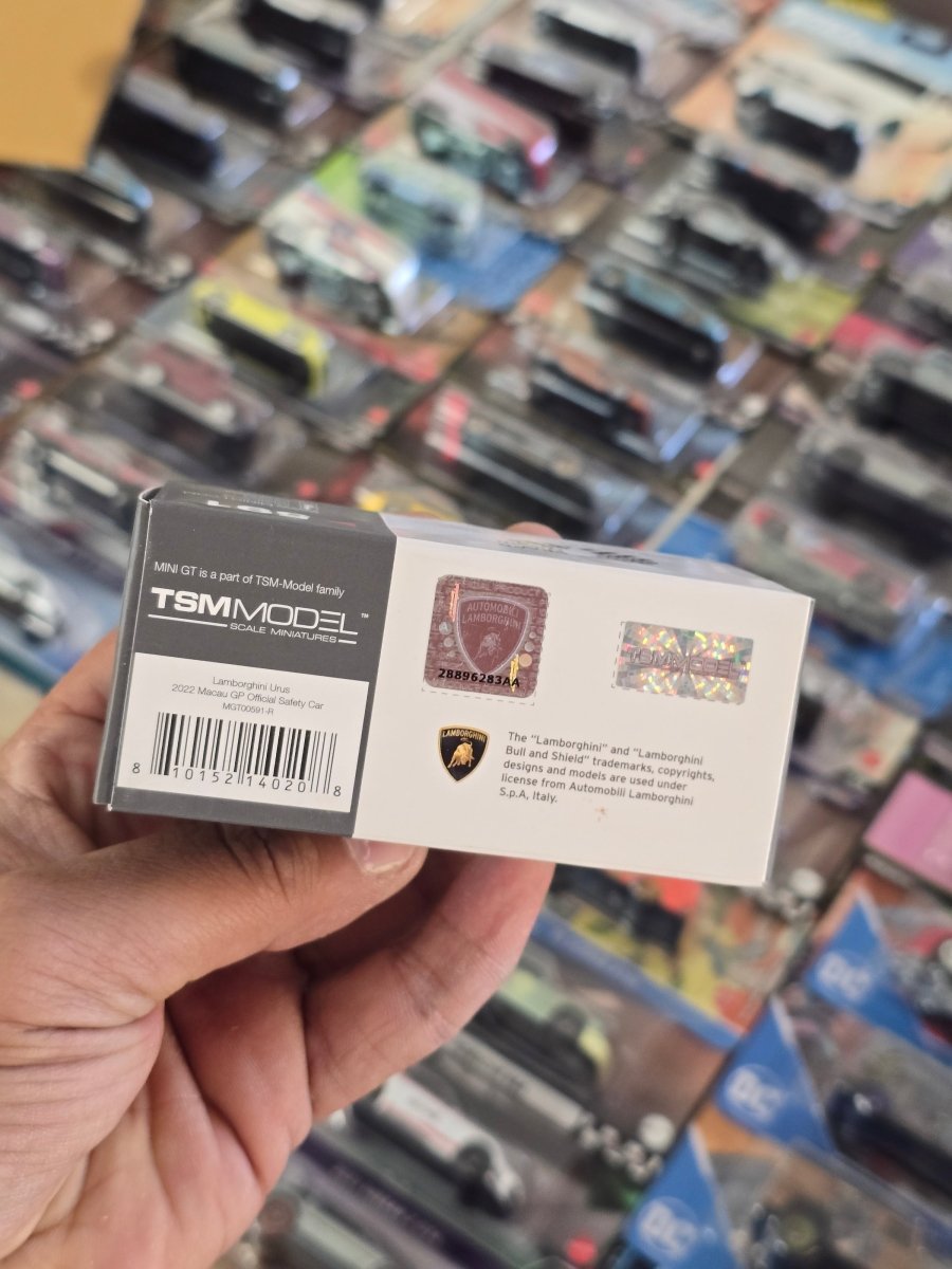 Mini GT Lamborghini Urus 2022 Macau GP Official Safety Car (Open Box) - Kinder Logs
