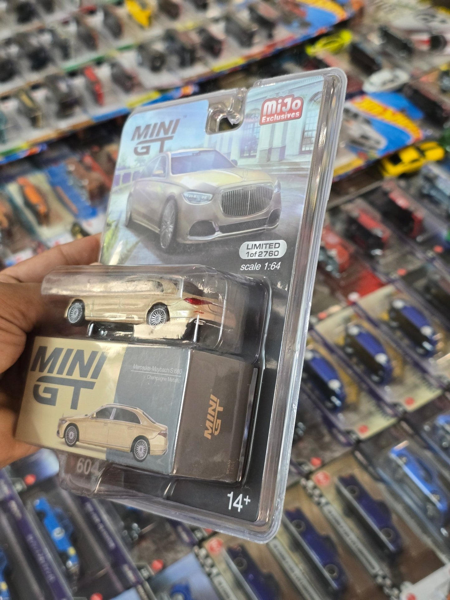 Mini GT Mercedes - Maybach S680 - Limited Edition Mijo Exclusives - Kinder Logs
