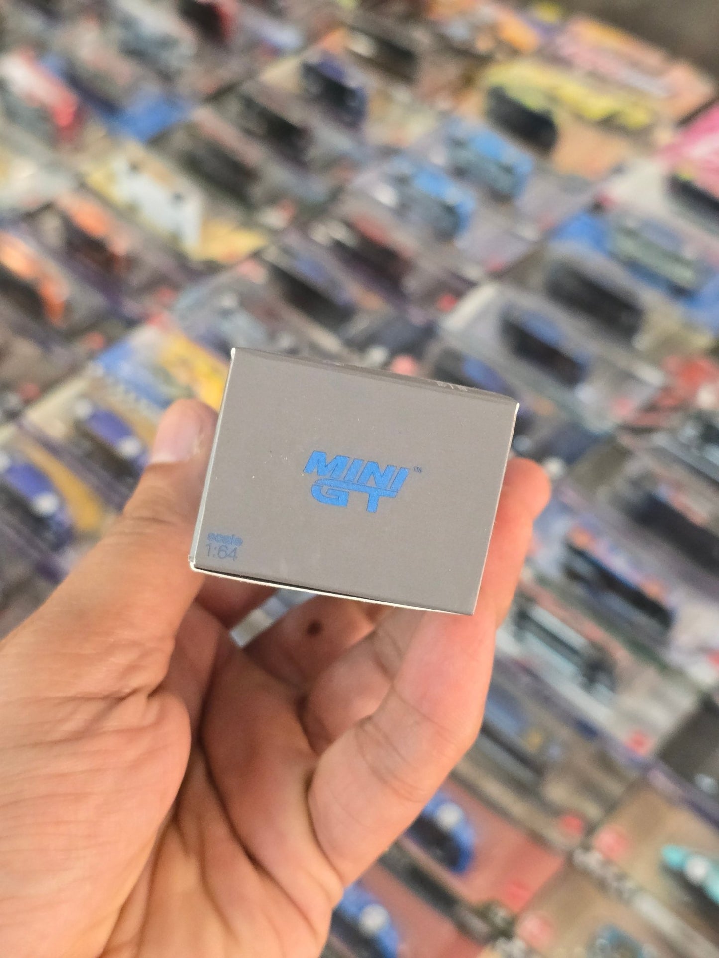 Mini GT Nissan Fairlady Z Pandem - Seiran Blue (Open Box) - Kinder Logs