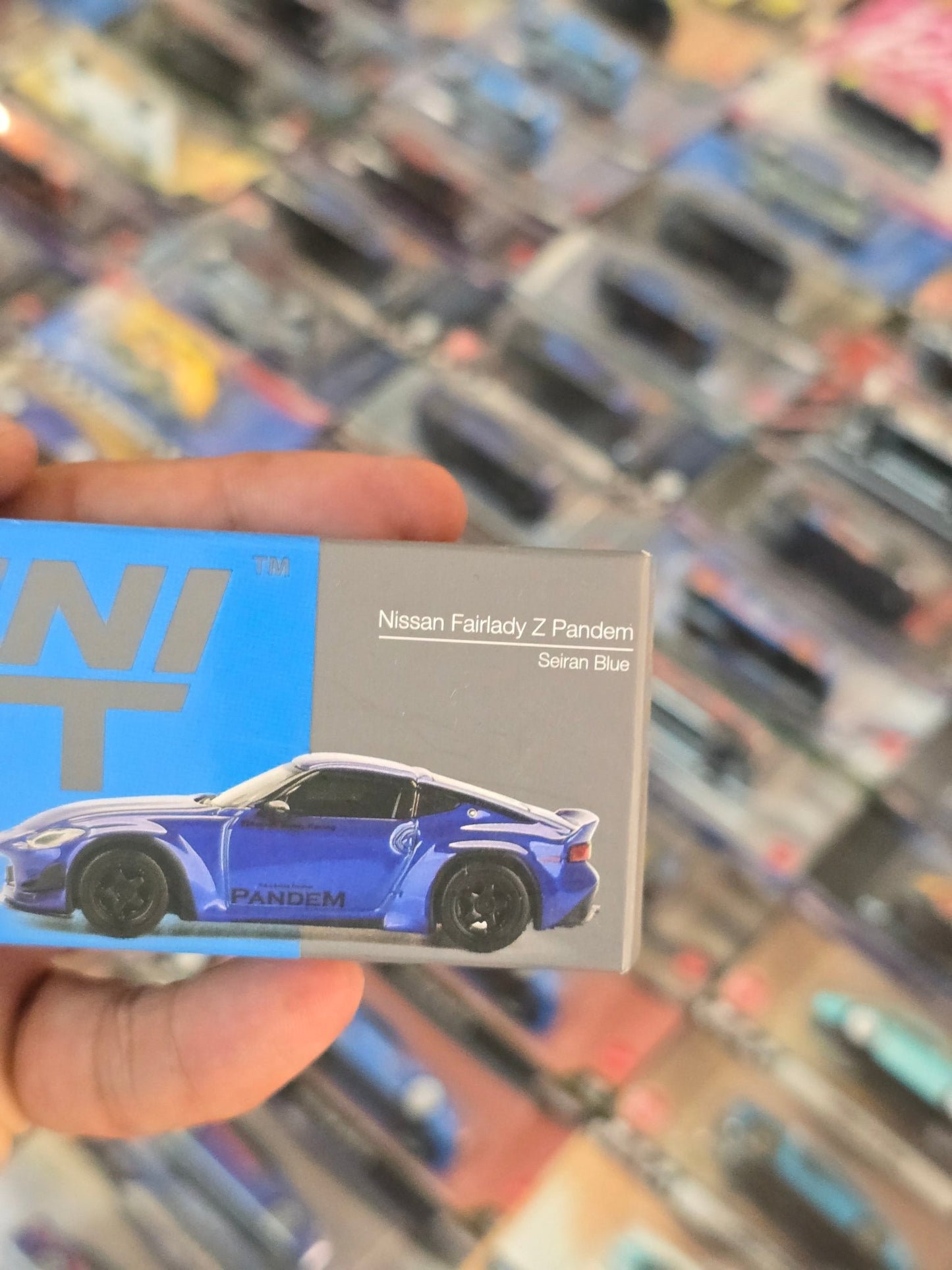 Mini GT Nissan Fairlady Z Pandem - Seiran Blue (Open Box) - Kinder Logs