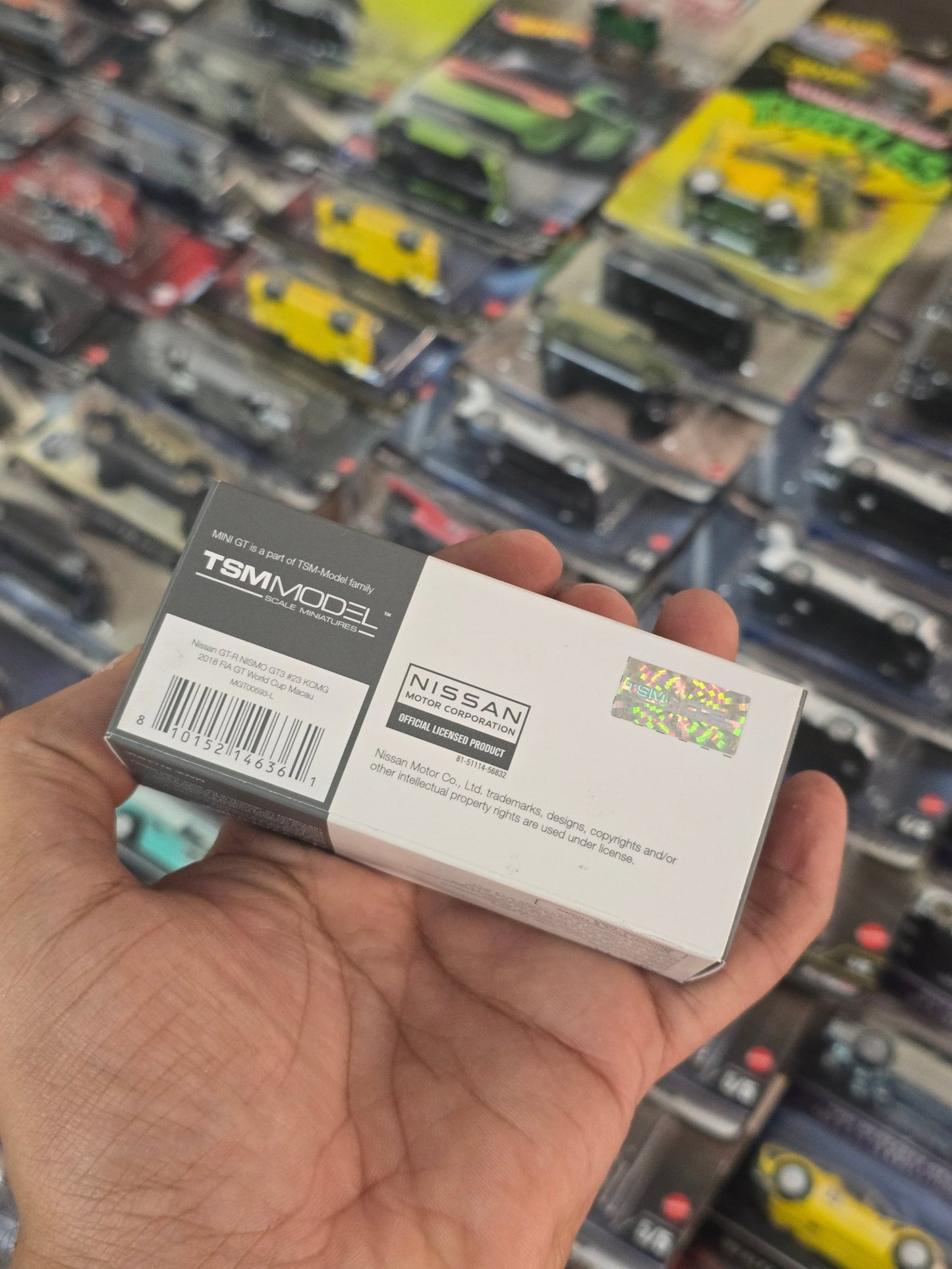 Mini GT Nissan GT - R NISMO GT3 23 KCMG - Open Box - Kinder Logs